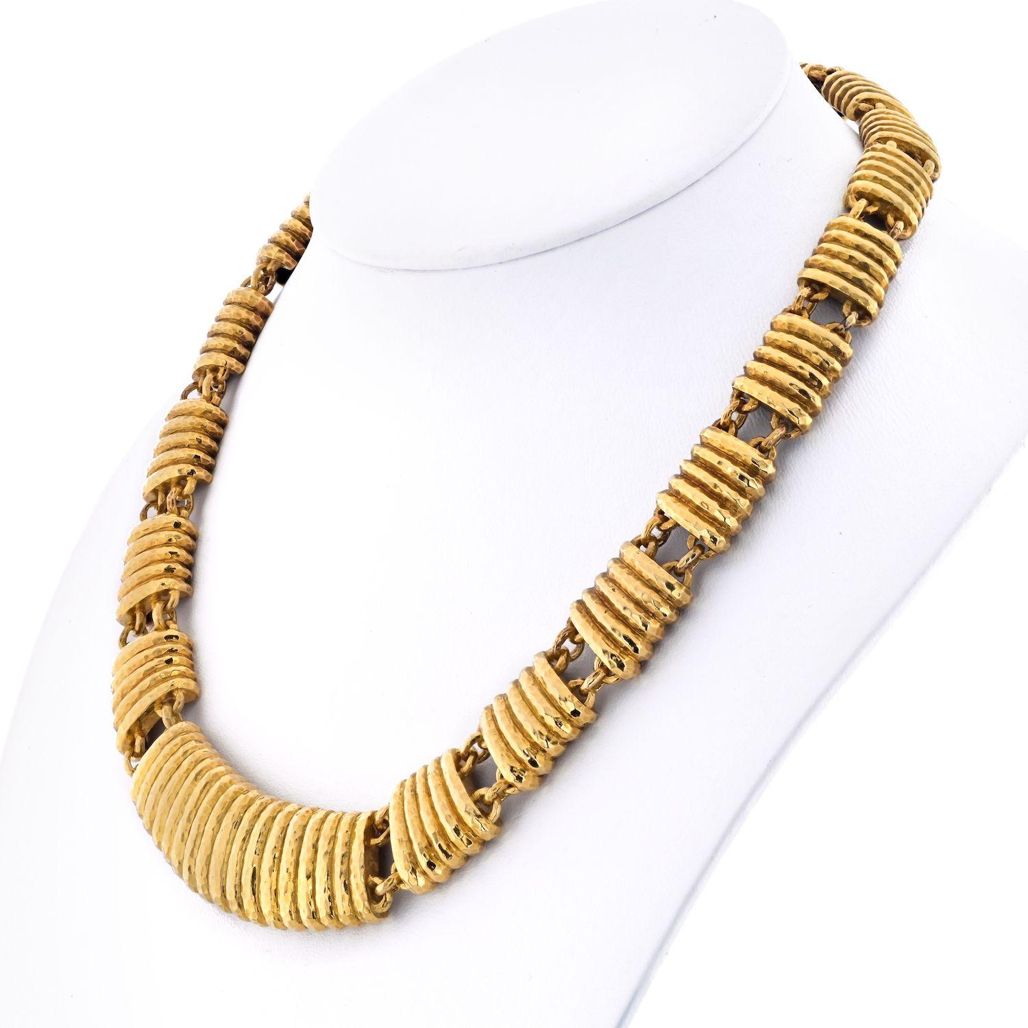 Women's David Webb 18K Yellow Gold Fluted Panel Necklace