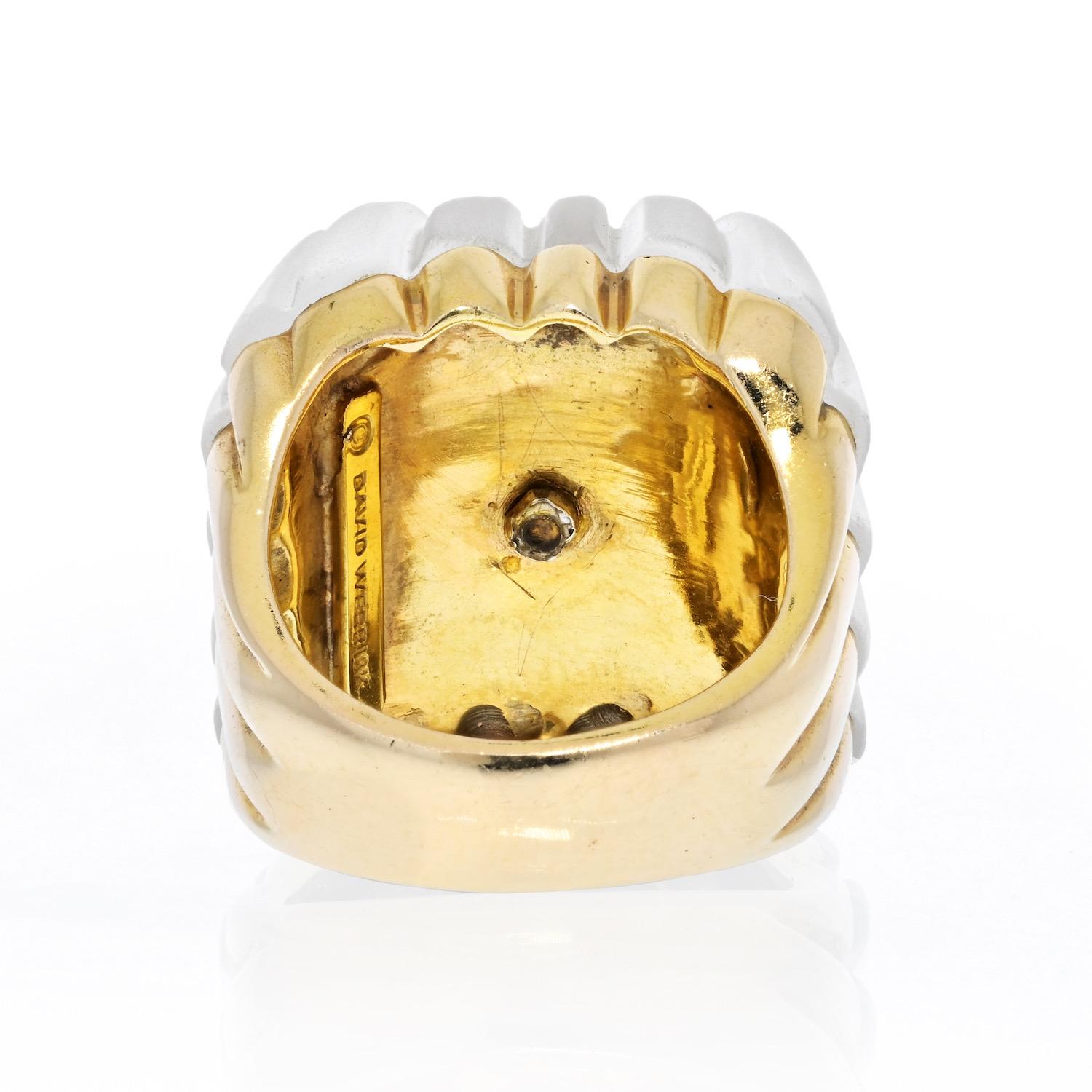 Modern David Webb 18K Yellow Gold Frosted Fluted Rock Crystal Diamond Ring