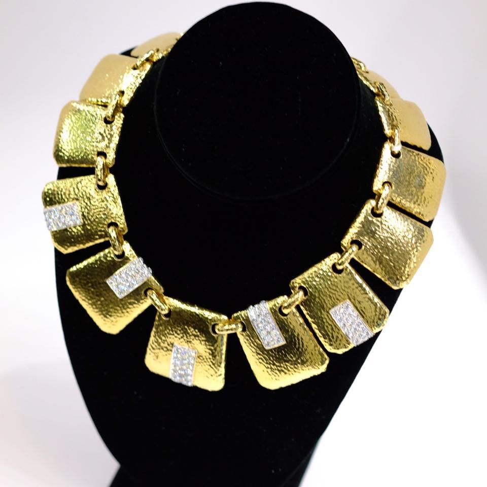 Women's David Webb 18 Karat Yellow Gold Hammered Finish Palette Diamond Bib Necklace