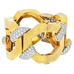 David Webb 18K Yellow Gold Juno Cuff Bracelet