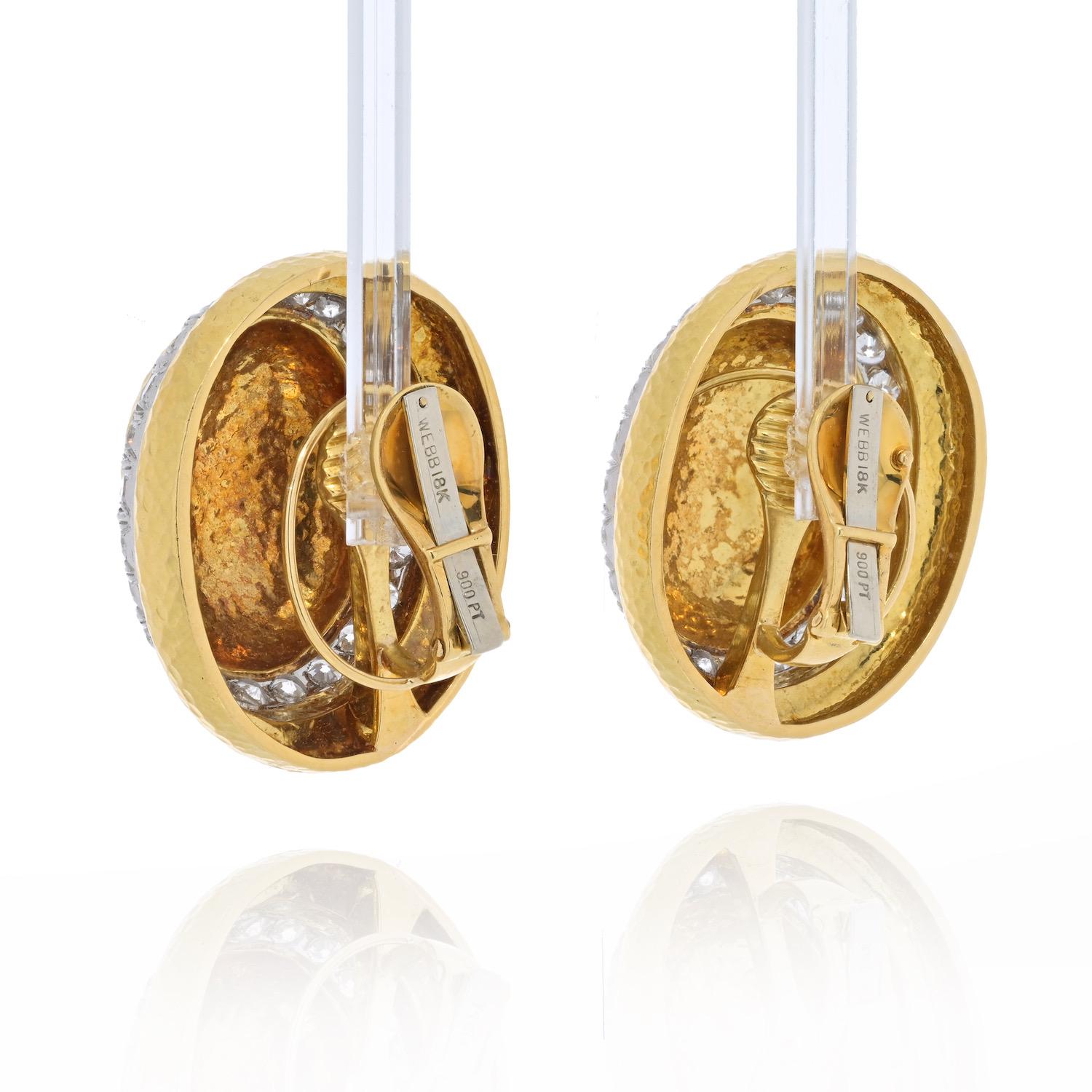 Modern David Webb 18K Yellow Gold Large Dome Oval Button Clip Earrings For Sale
