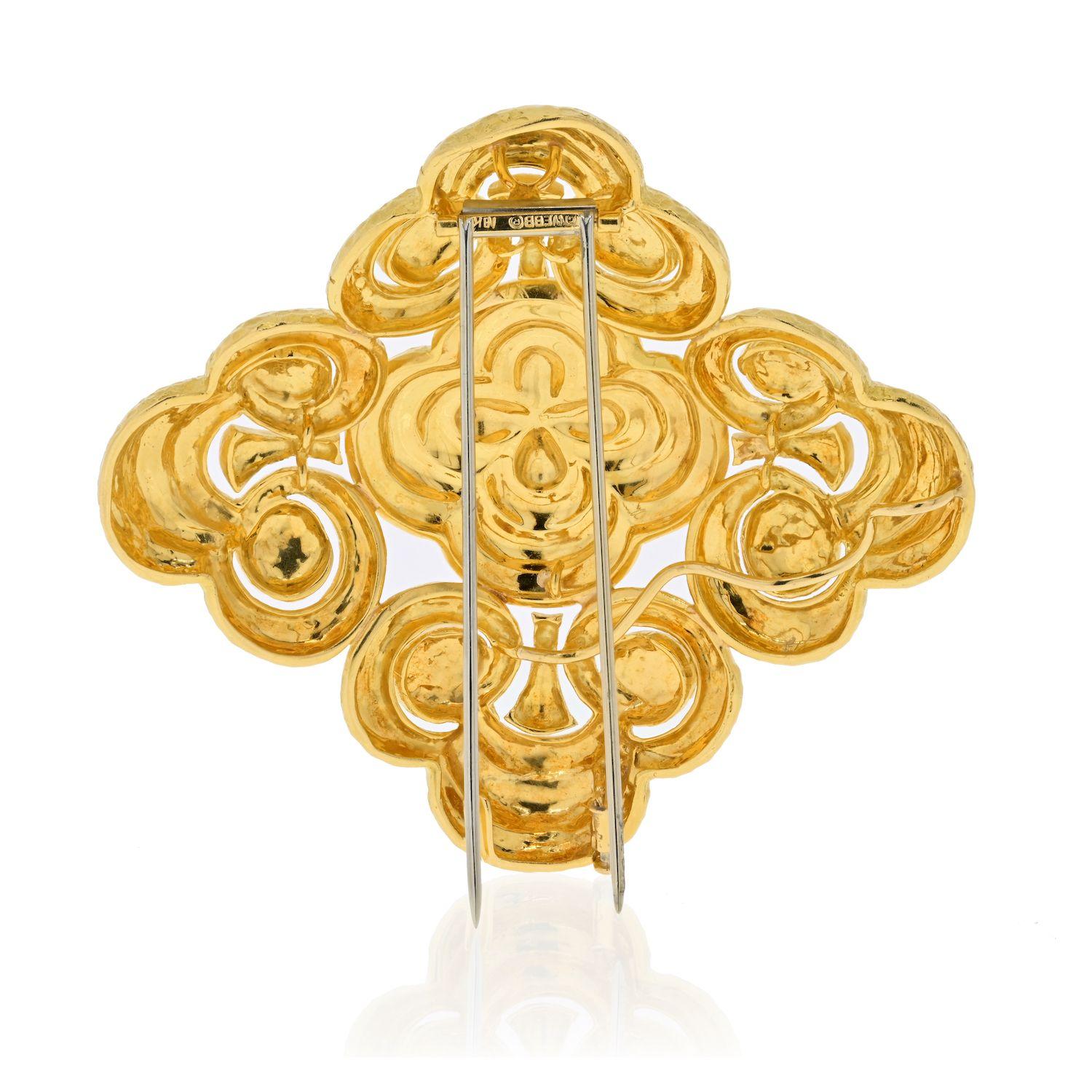 Modern David Webb 18K Yellow Gold Large Maltese Cross Hammered Finish Pendant Brooch For Sale