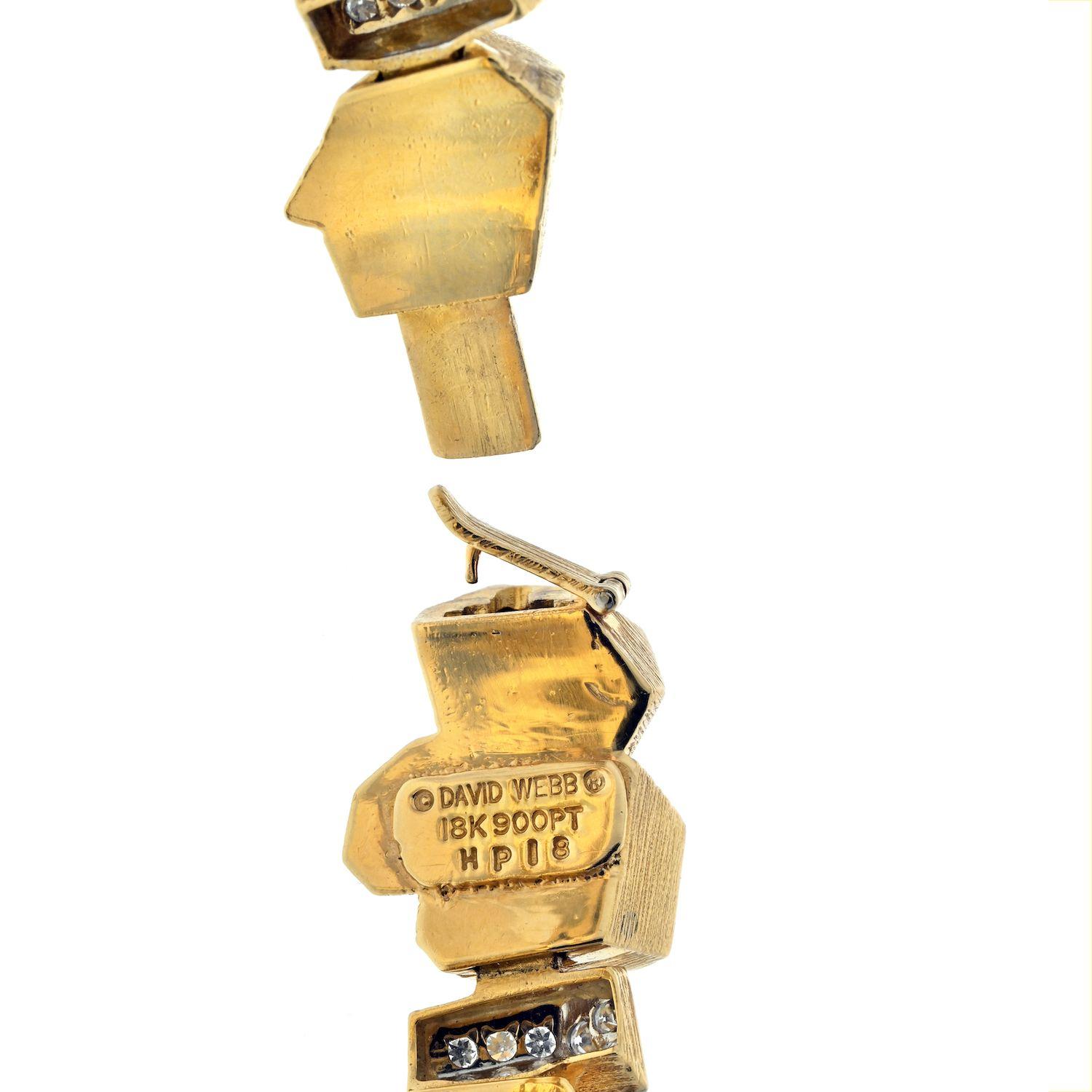 Modern David Webb 18K Yellow Gold Nugget Diamond Articulated Bracelet For Sale