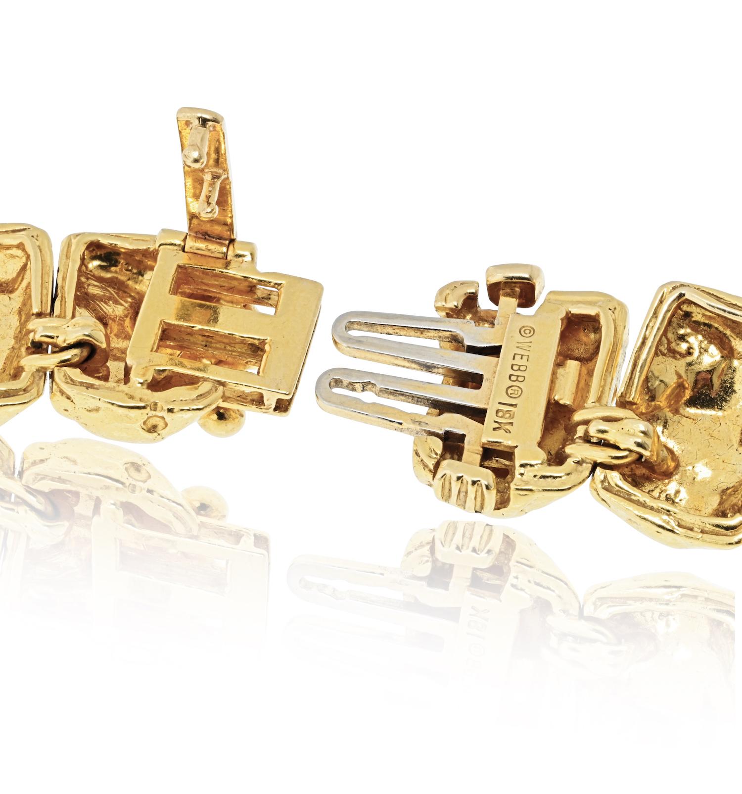 Donna David Webb, collana con pannello in stile pepita in oro giallo 18 carati in vendita