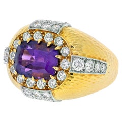 David Webb 18K Yellow Gold Oval Amethyst and Diamond Hammered Finish Ring