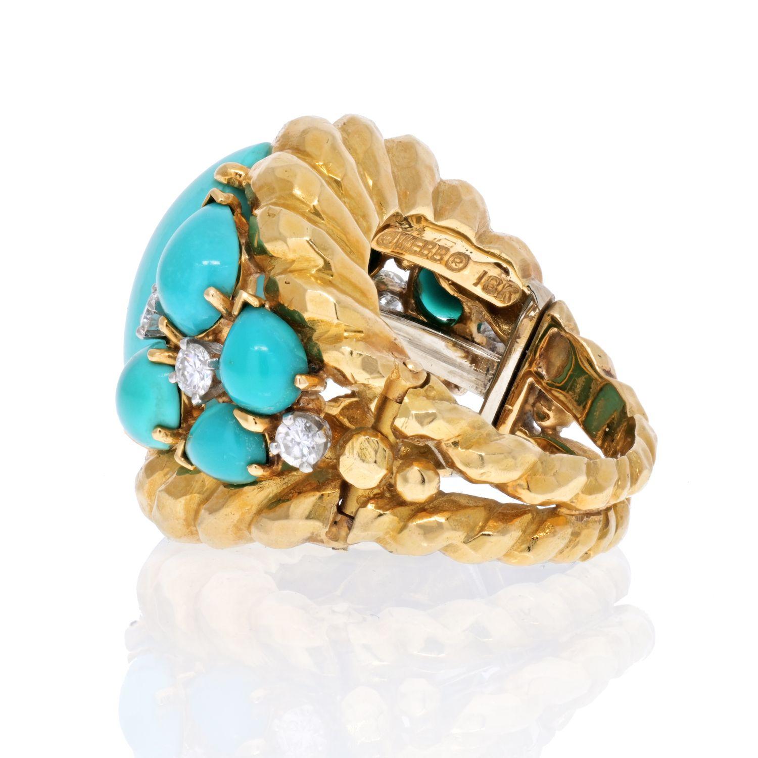 David Webb 18K Yellow Gold Oval Turquoise and Diamond Scute Style Ring In Good Condition In New York, NY