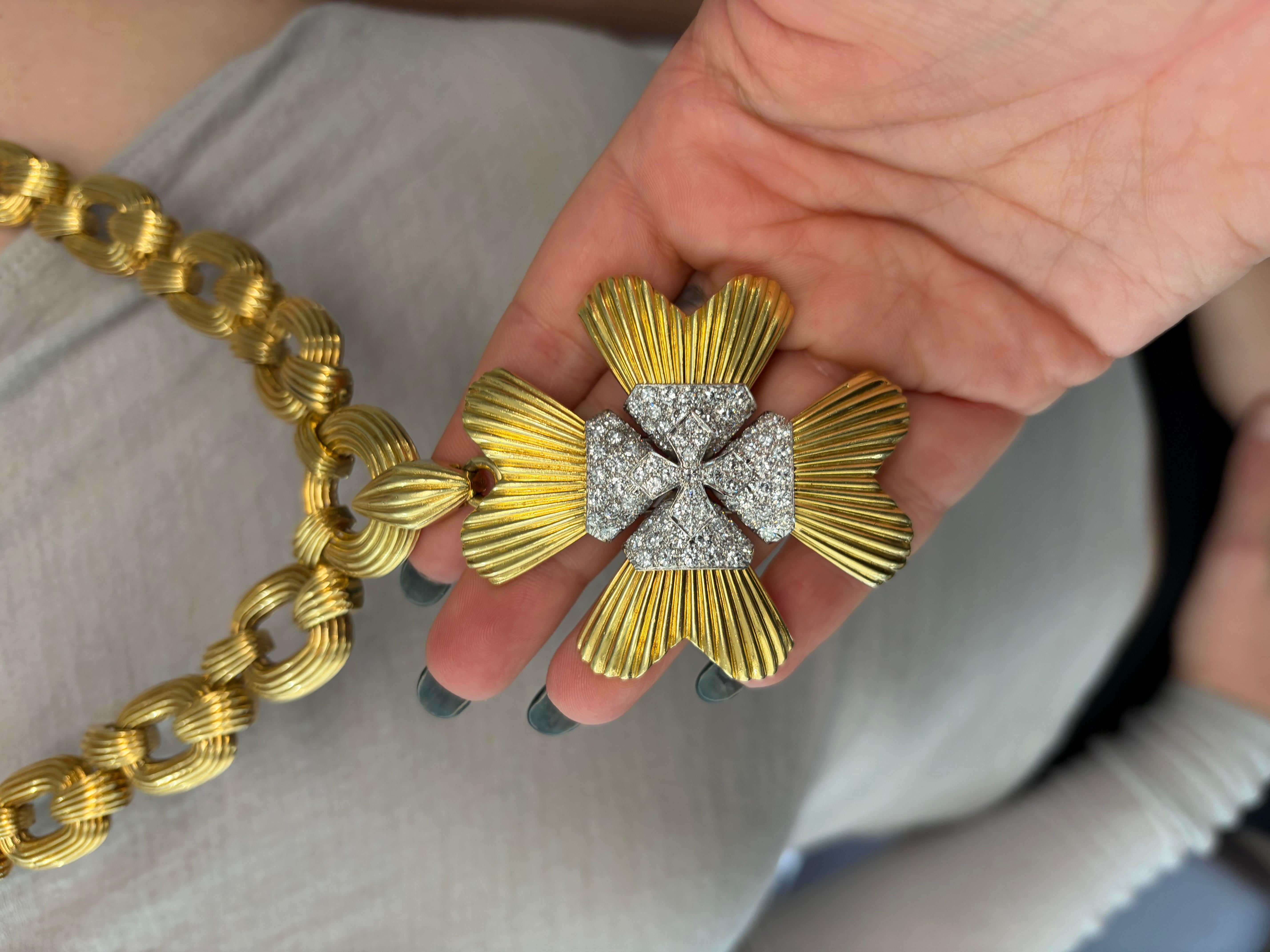 Femenino o masculino DAVID WEBB Collar Sautoir Maltés de oro amarillo de 18 quilates, platino y diamantes Años 60 en venta