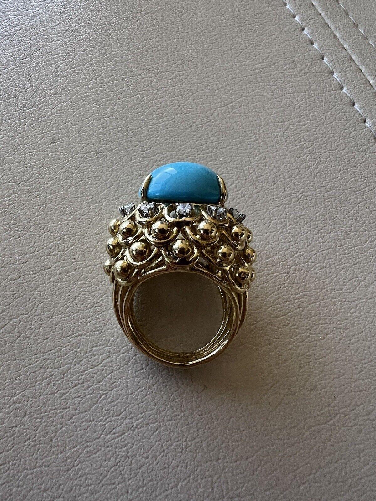 David Webb 18k Yellow Gold, Platinum, Diamond & Turquoise Cocktail Ring 1960s Vintage

Here is your chance to purchase a beautiful and highly collectible designer cocktail ring.  Truly a great piece at a great price! 

Details:

David Webb 1960s