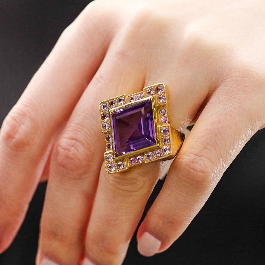 David Webb 18k Yellow Gold Purple Amethyst Rhombus Ring For Sale 1