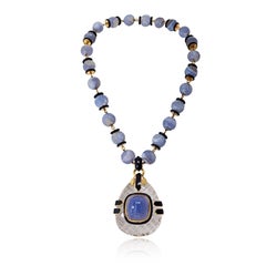 David Webb 18K Yellow Gold Purple Chalcedony Carved Beads Rock Crystal Necklace