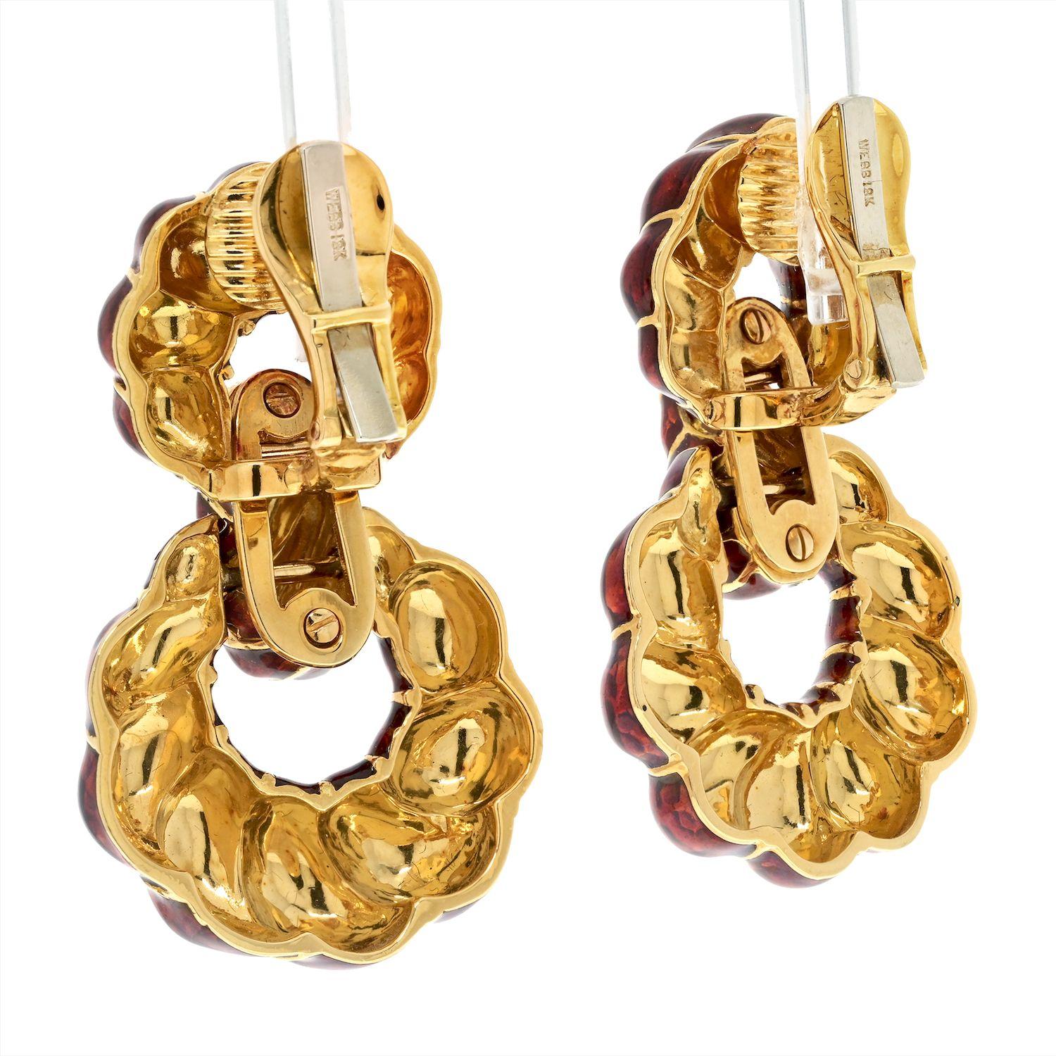 David Webb - Boucles d'oreilles clips en or jaune 18 carats, émail rouge et cannelures. Pour femmes en vente