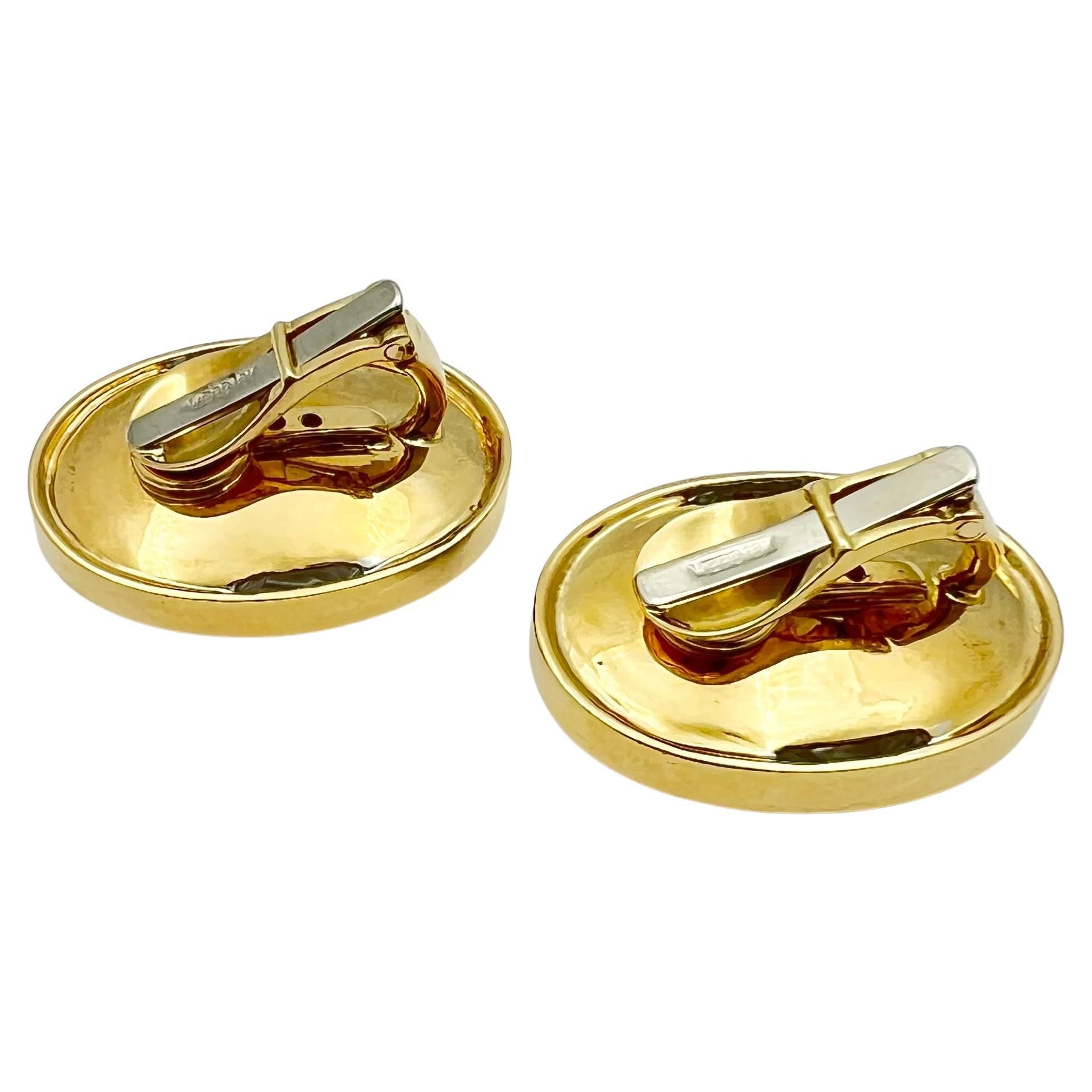 Tumbled David Webb 18k Yellow Gold Rock Crystal Pool Clip Earrings