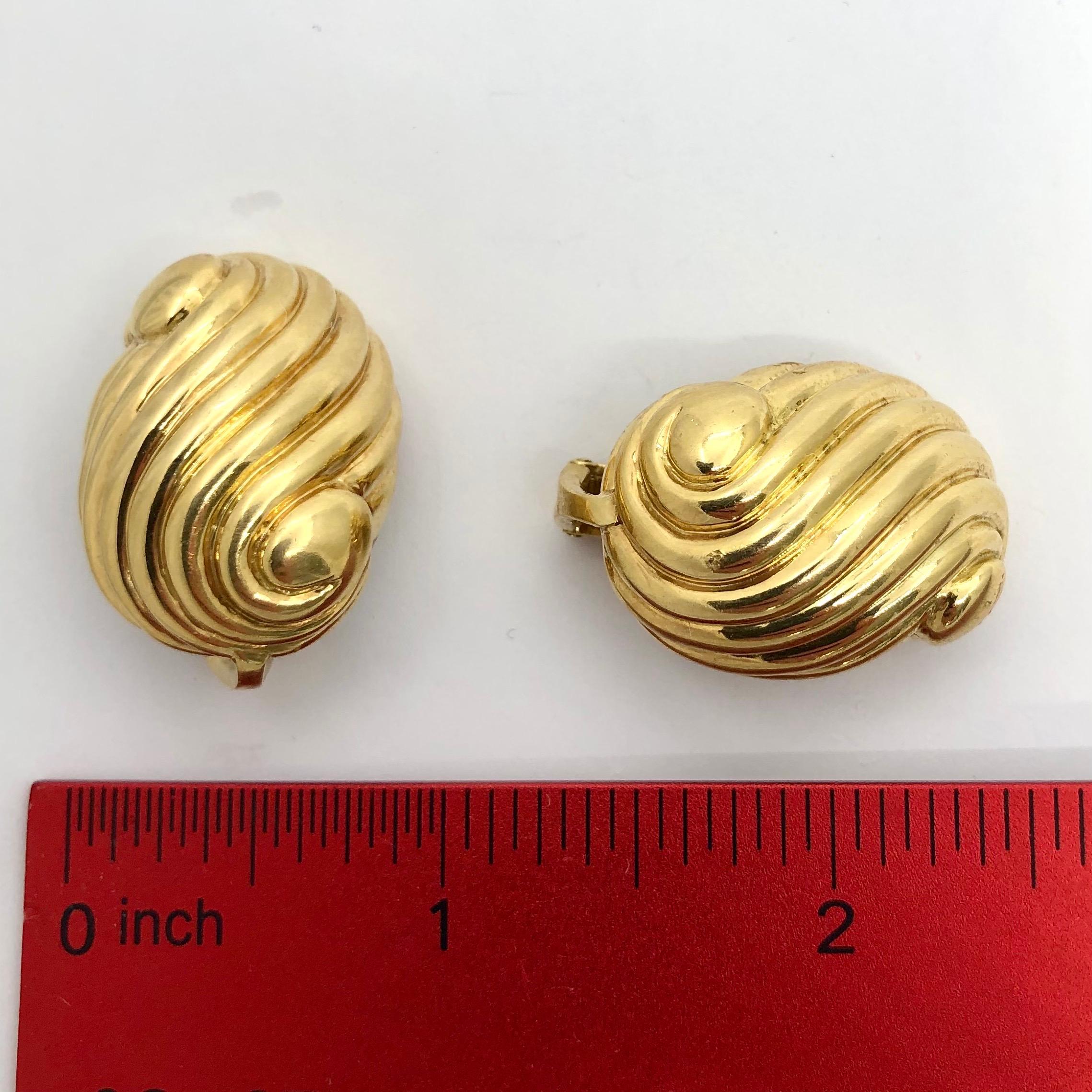 David Webb 18k Yellow Gold Swirl Design Earrings For Sale 1