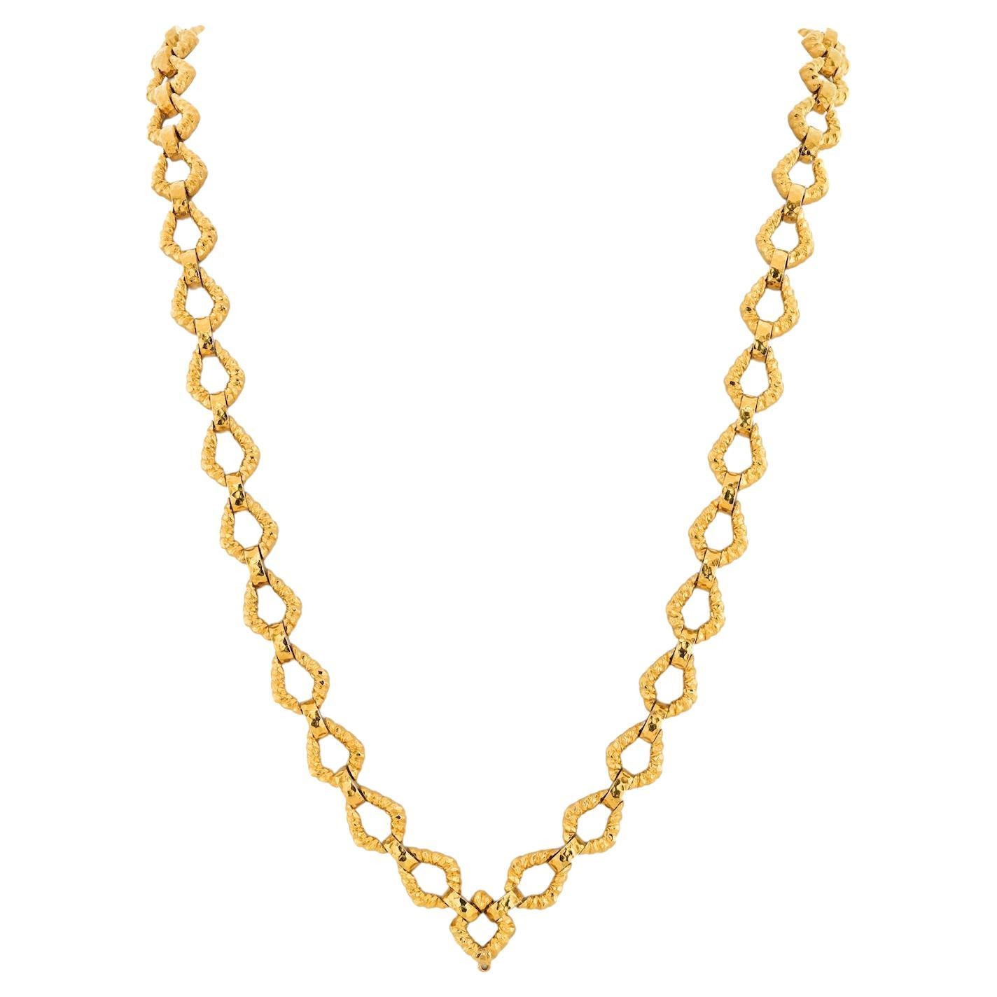 David Webb 18k Yellow Gold Textured Link Chain Necklace