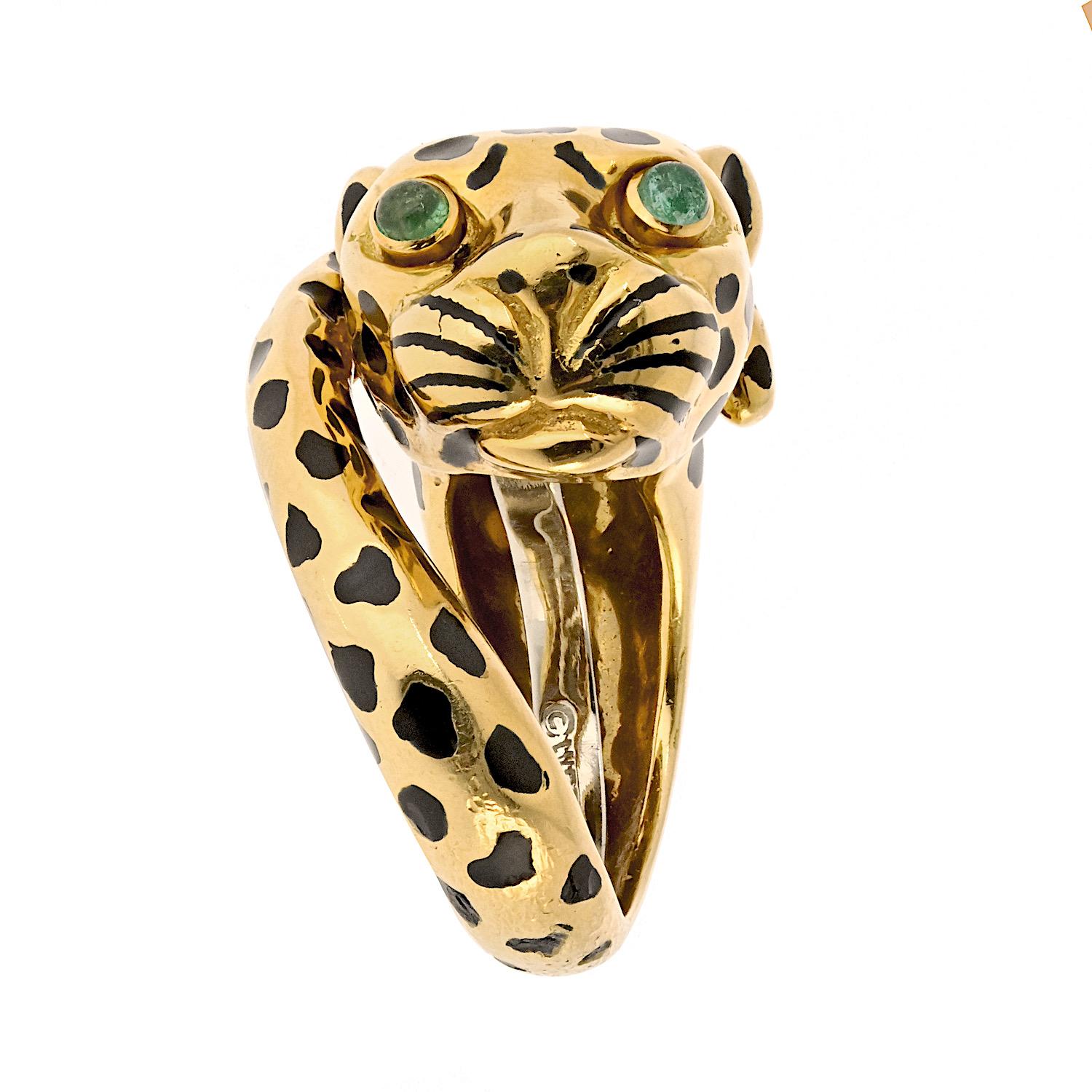 Modern David Webb 18K Yellow Gold Tiger Ring For Sale