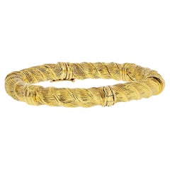 David Webb 18K Yellow Gold Twisted Bangle Bracelet