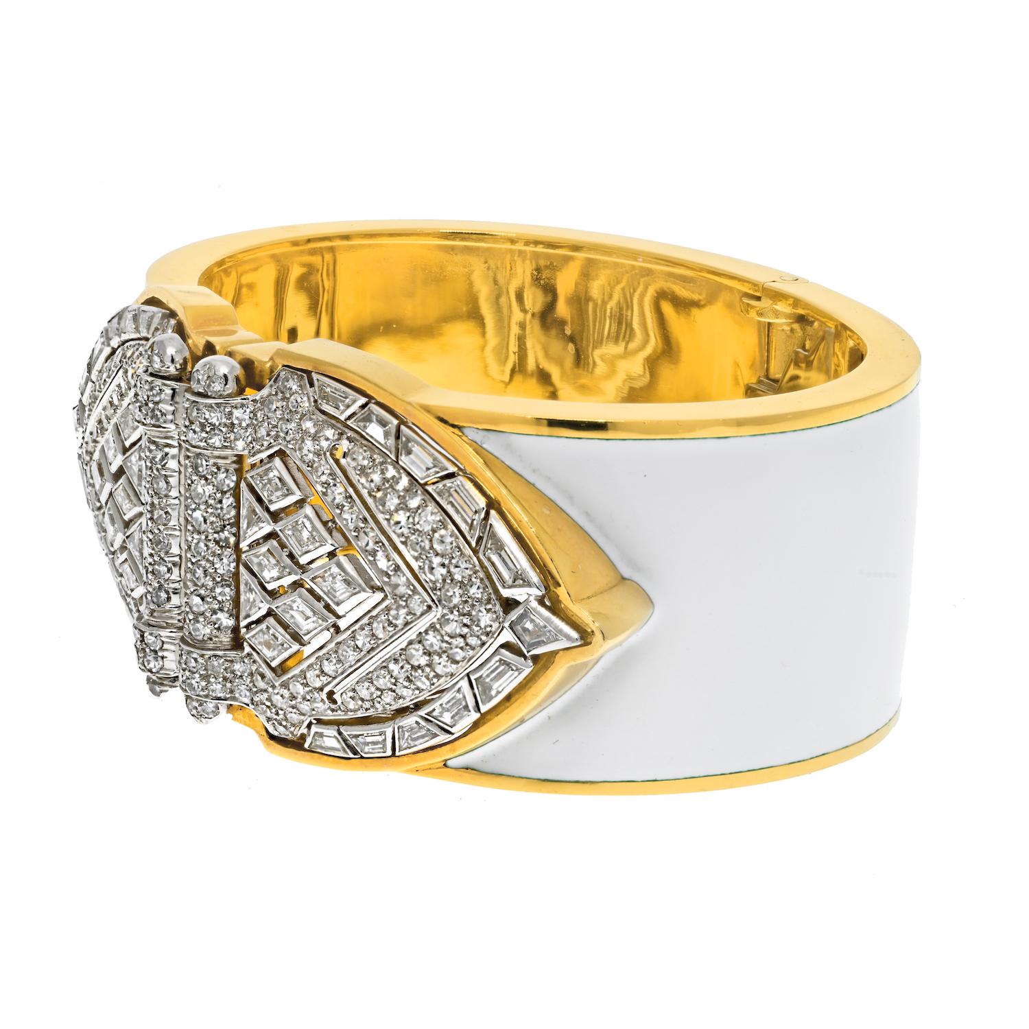 Modern David Webb 18k Yellow Gold White Enamel Diamond Tips Vintage Cuff Bangle For Sale