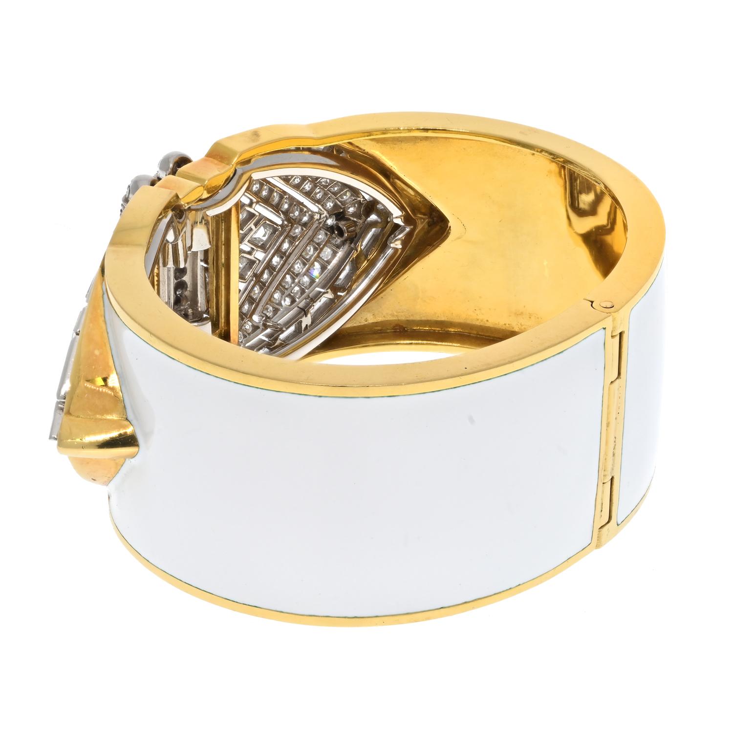 Round Cut David Webb 18k Yellow Gold White Enamel Diamond Tips Vintage Cuff Bangle For Sale