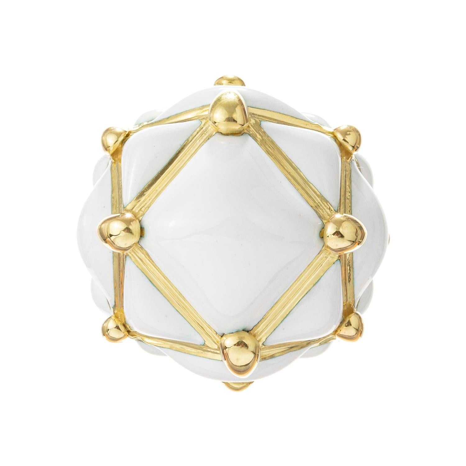 David Webb 18k Yellow Gold White Enamel Geodesic Dome Ring In Excellent Condition For Sale In Palm Beach, FL