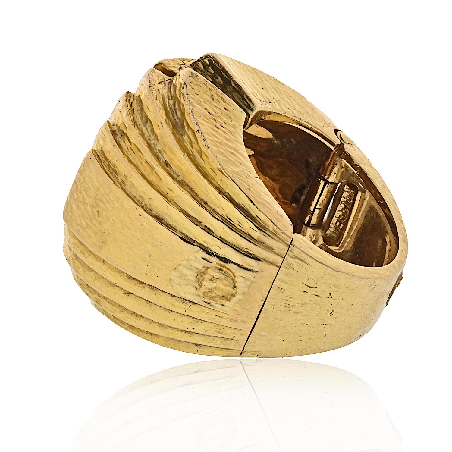 Women's David Webb 18K Yellow Gold With Bark Finish Estate Step Ring For Sale