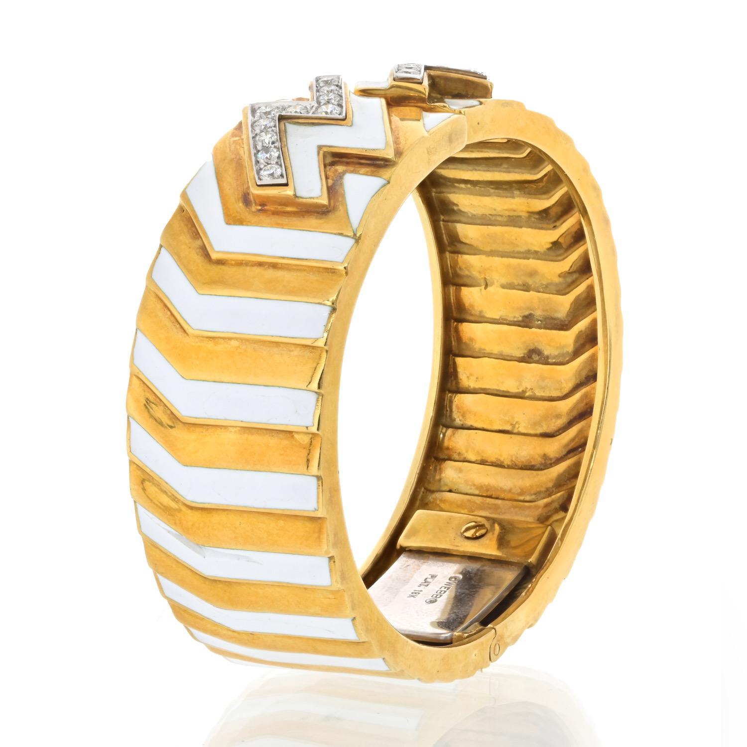 Taille ronde Bracelet en or jaune 18K avec diamants Zig Zag David Webb en vente