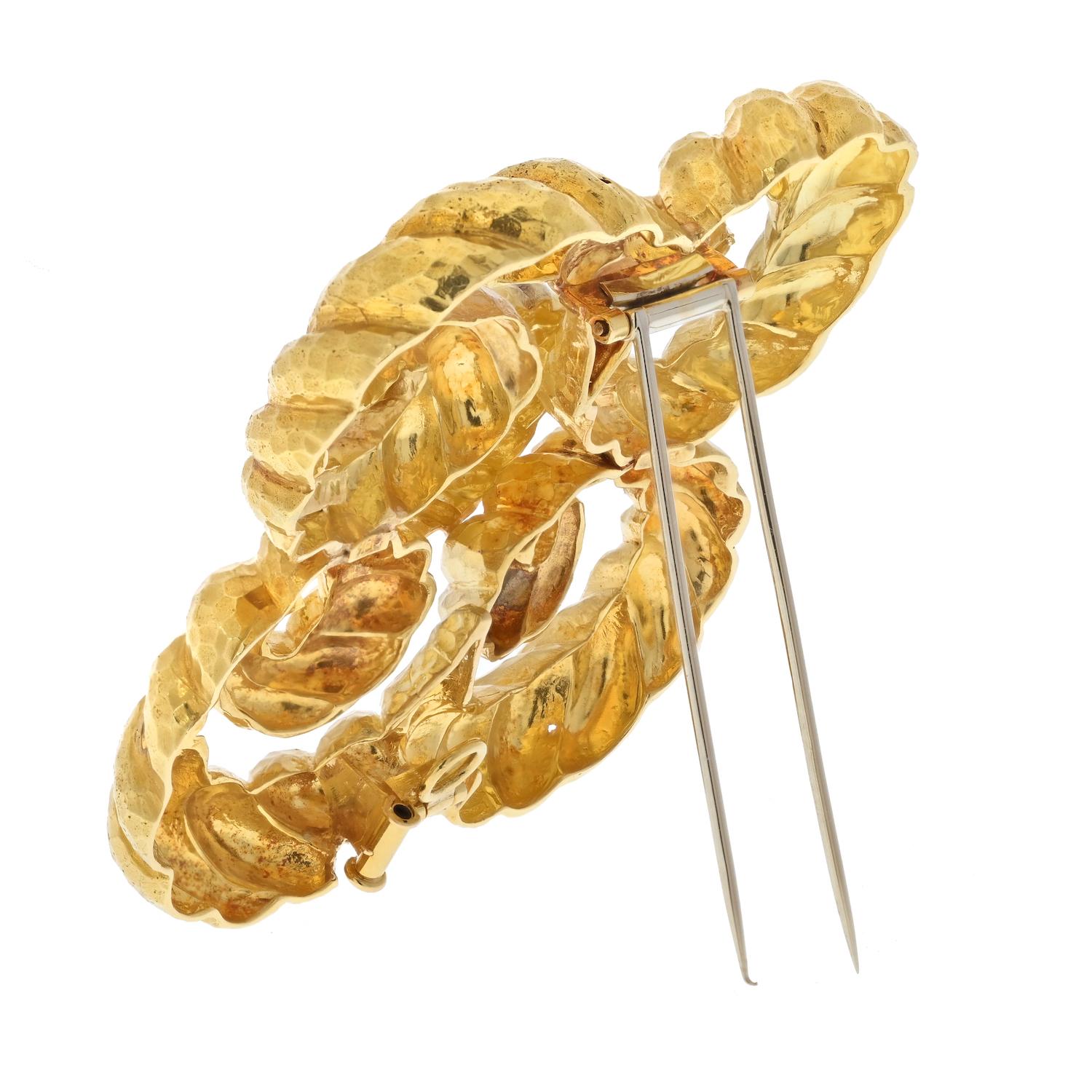 David Webb 18K Gelb Textured Gold Klee Stil Openwork Brosche Pin im Zustand „Hervorragend“ im Angebot in New York, NY
