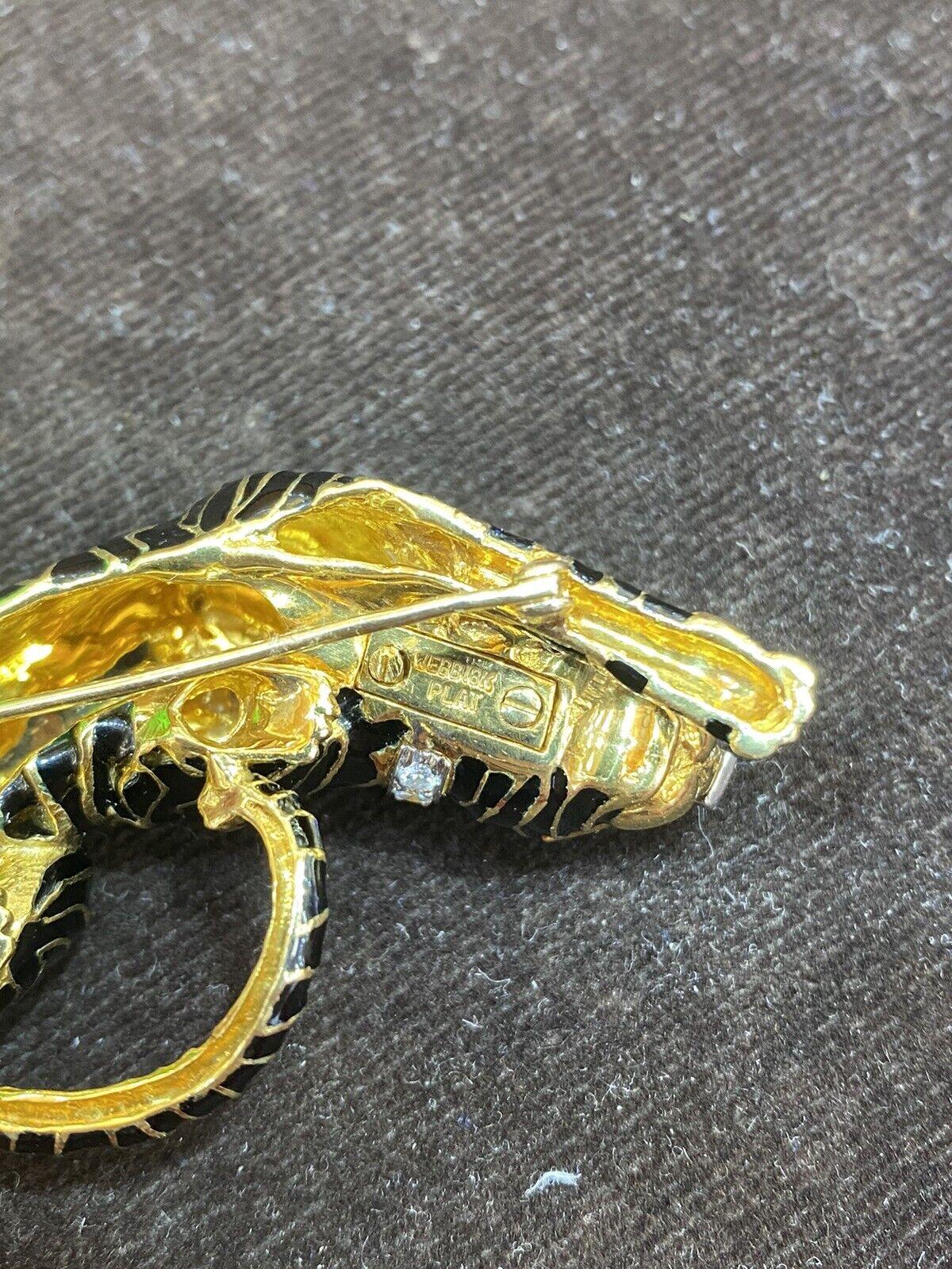 Women's or Men's David Webb 18Kt Gold Tiger Emerald Diamond and Black Enamel Brooch Pin For Sale
