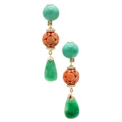 Retro David Webb 1950 New York Chinoiserie Drop Earrings in 18Kt Gold with Gemstones