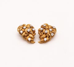 David Webb 1960 Classic Floral Earrings In 18Kt Gold With 2.24 Ctw In Diamonds