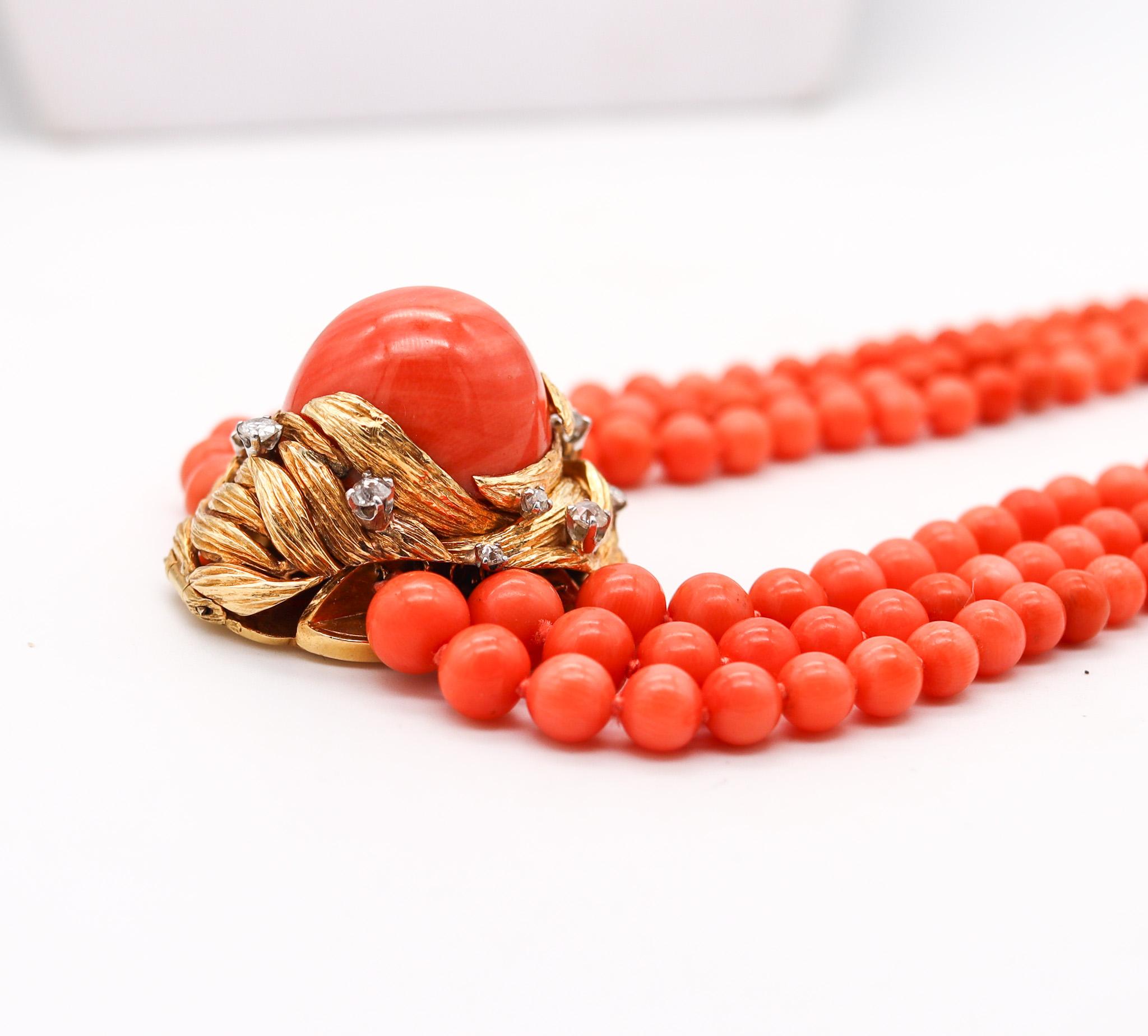 Cabochon David Webb 1960 Graduated Coral Necklace In 18Kt Yellow Gold With Diamonds For Sale