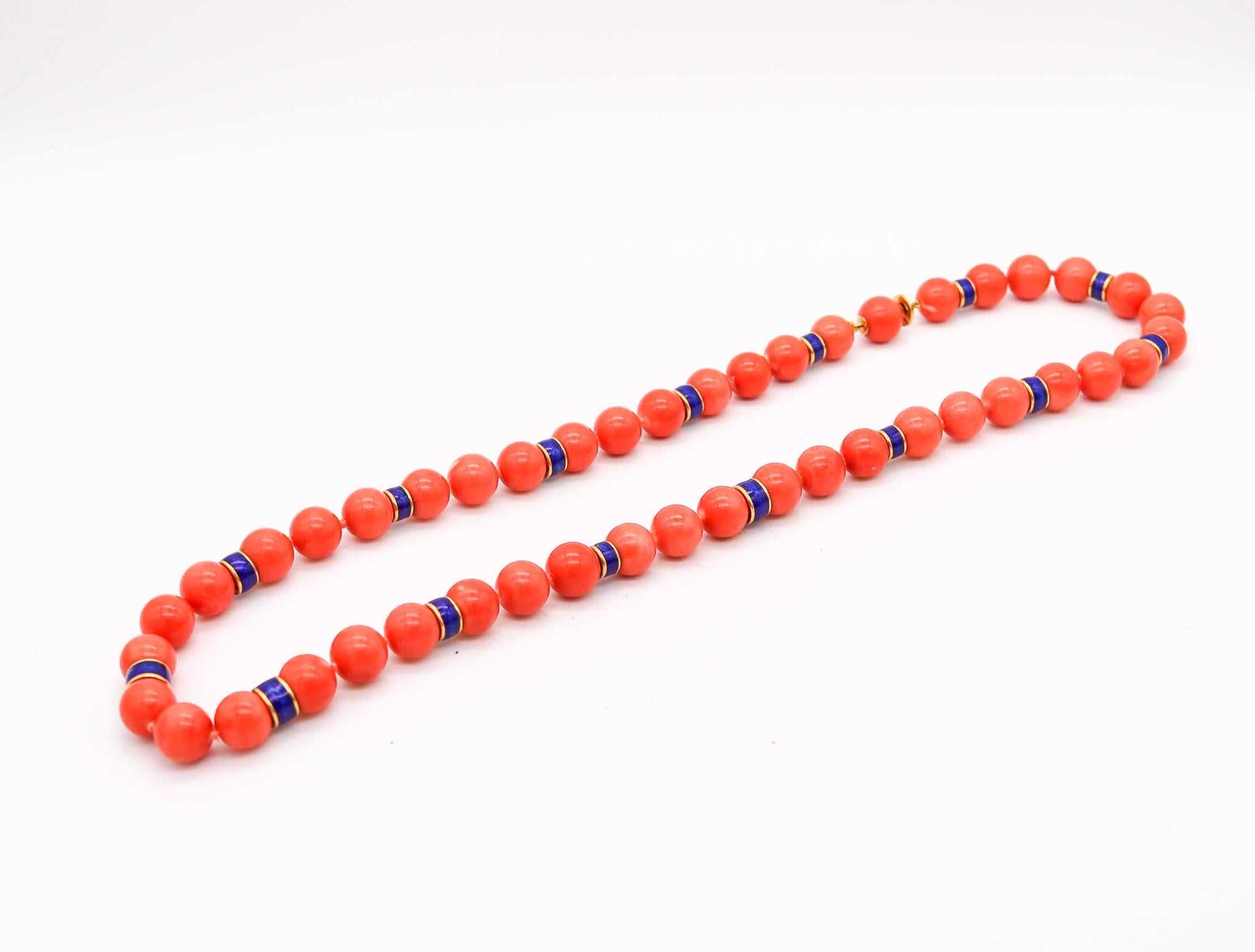 David Webb 1960 Mediterranean Coral Necklace In 18Kt Yellow Gold And Enamel For Sale 1