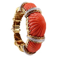 DAVID WEBB 1960 Mid-Century 18k Gold-Armreif mit Koralle und VVS-Diamanten