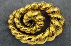 David Webb 1960s 18k gold spiral brooch which can also be worn as a pendant