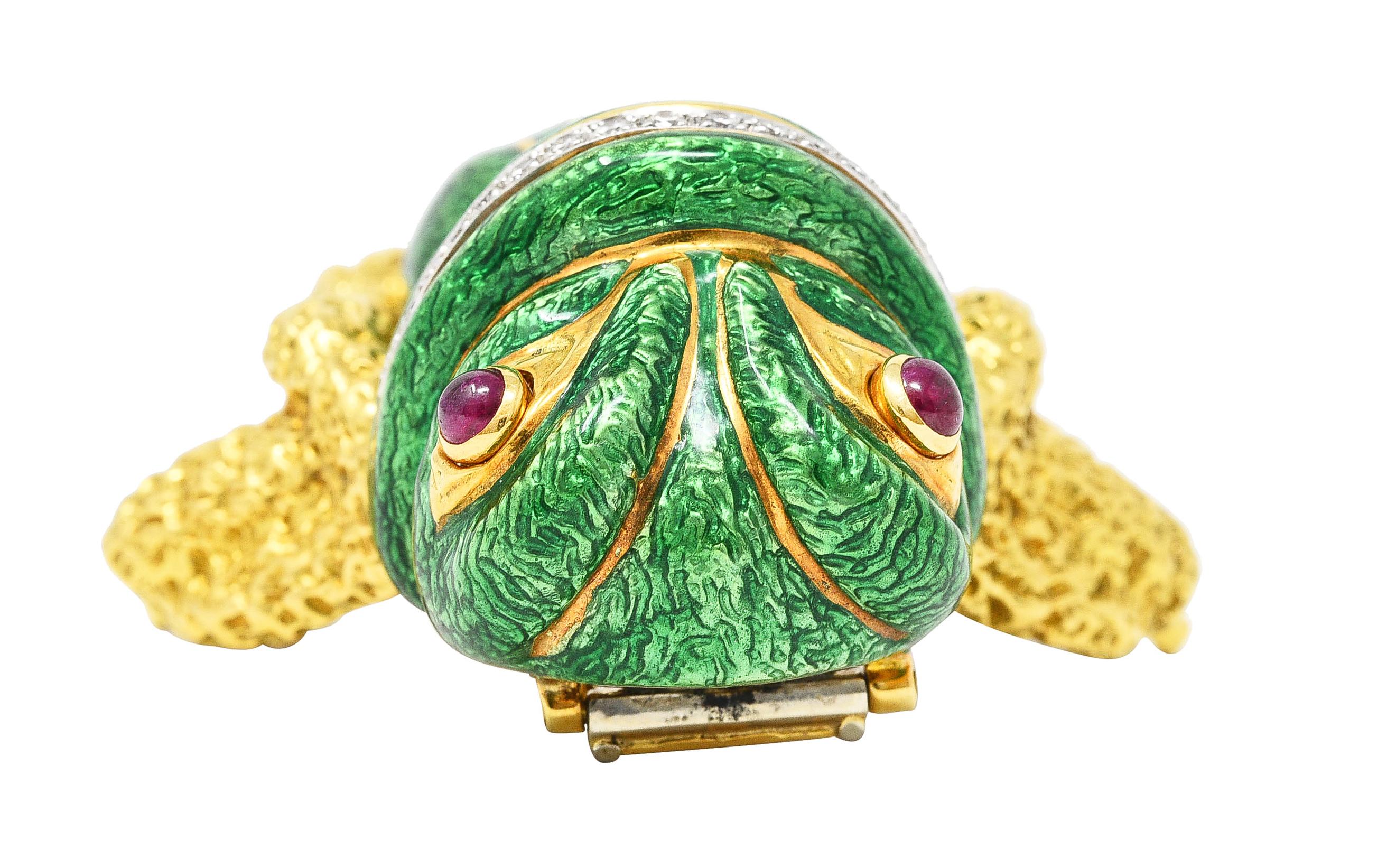 David Webb 1960's Diamond Ruby Enamel Platinum 18 Karat Yellow Gold Frog Brooch 1