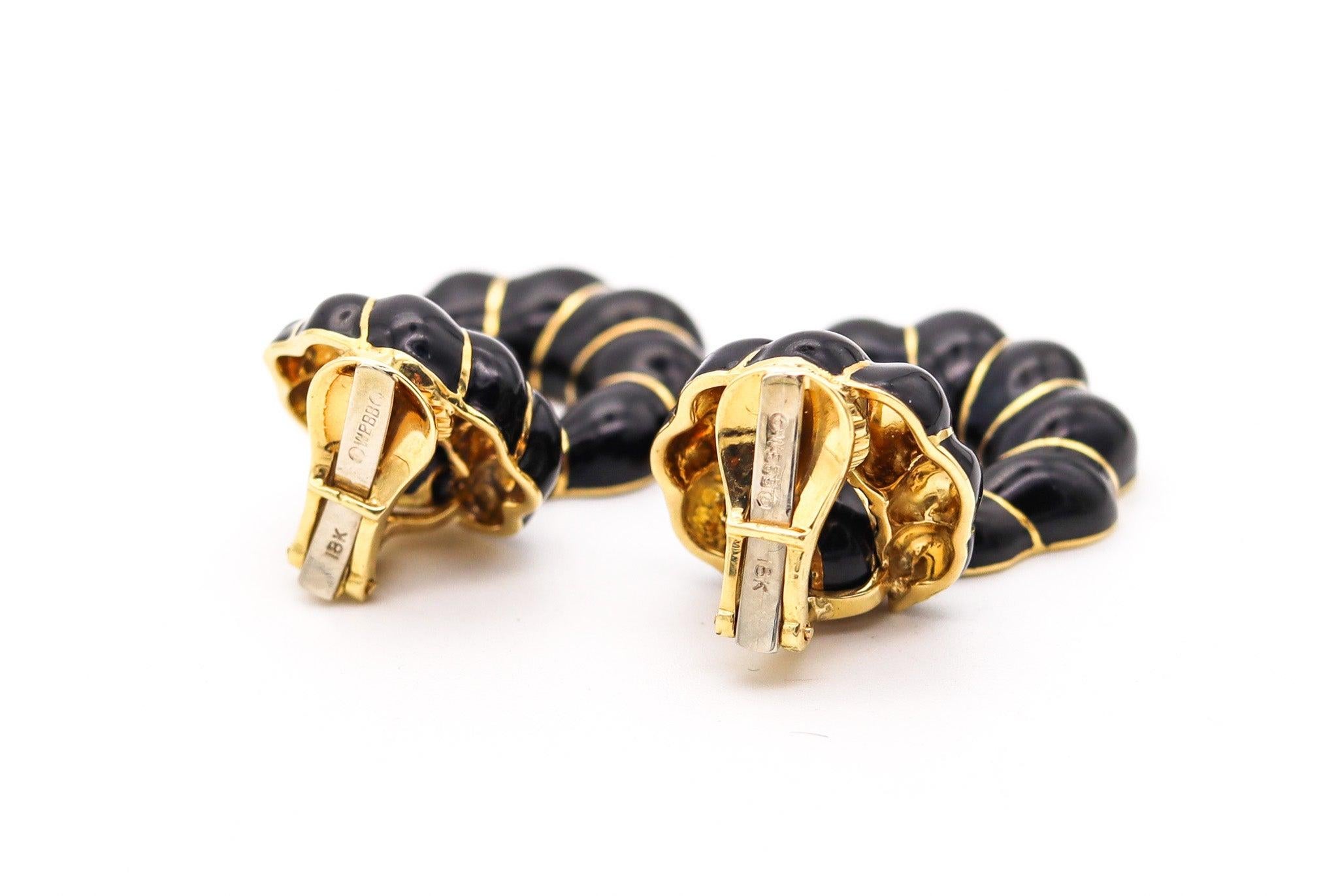 Women's DAVID WEBB 1970 Black Enameled Door Knockers Dangle Earrings In 18Kt Yellow Gold