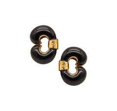 DAVID WEBB 1970 Classic Clip On Earrings In 18Kt Yellow Gold With Black Enamel