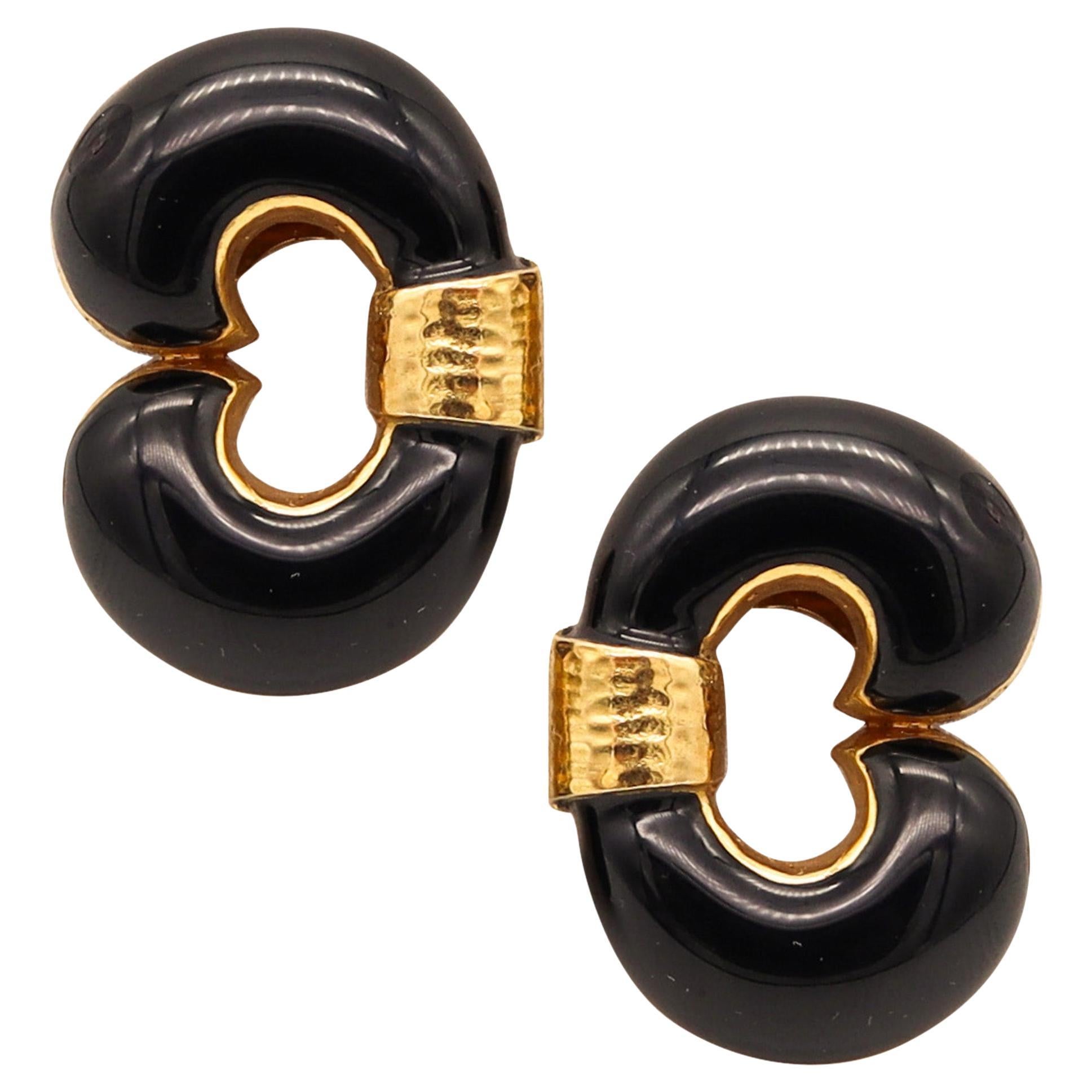 David Webb 1970 Classic Clip On Earrings In 18Kt Yellow Gold With Black Enamel For Sale