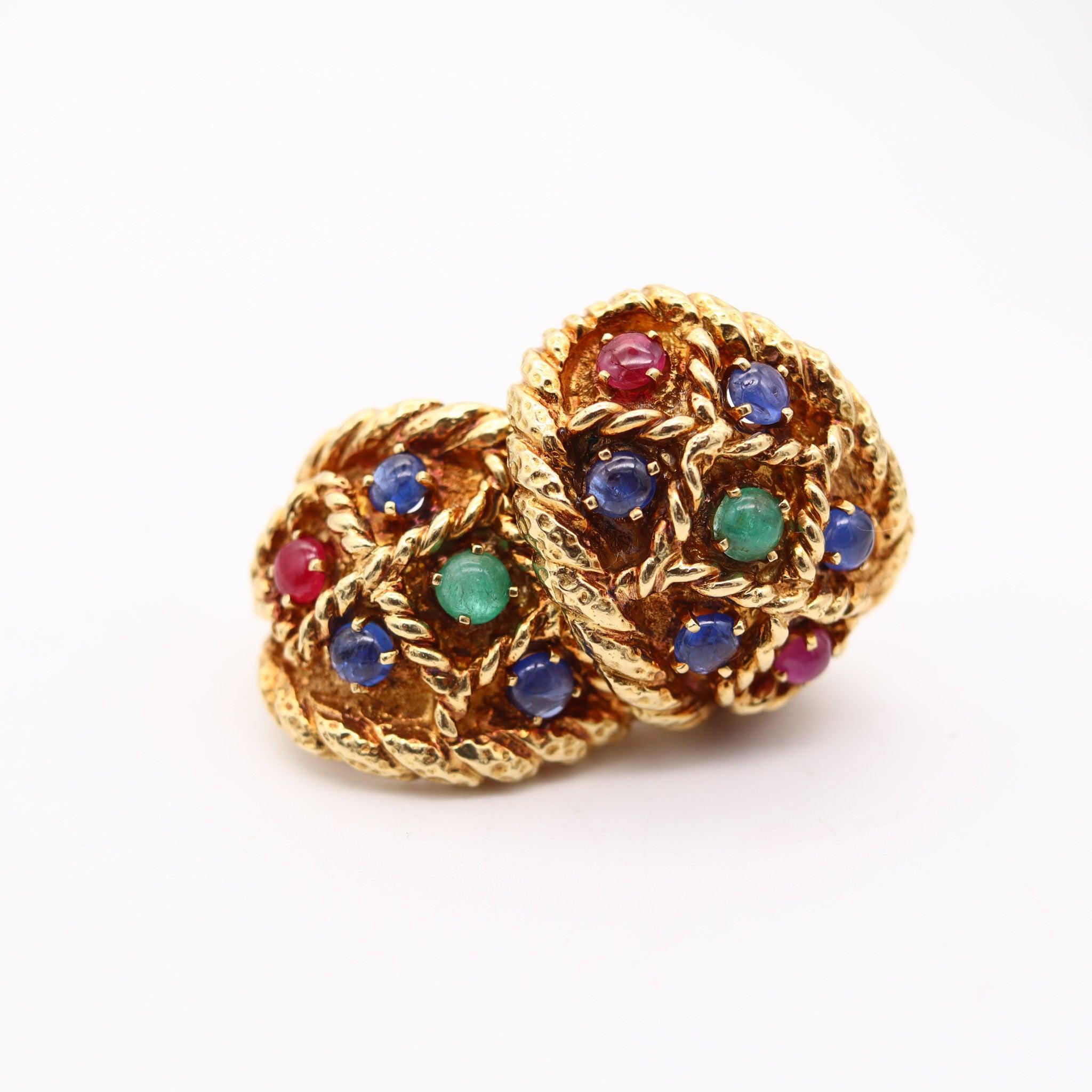 Women's DAVID WEBB 1970 Clips-On Earrings In 18kt Yellow Gold With 8.44 Cts In Gemstones For Sale