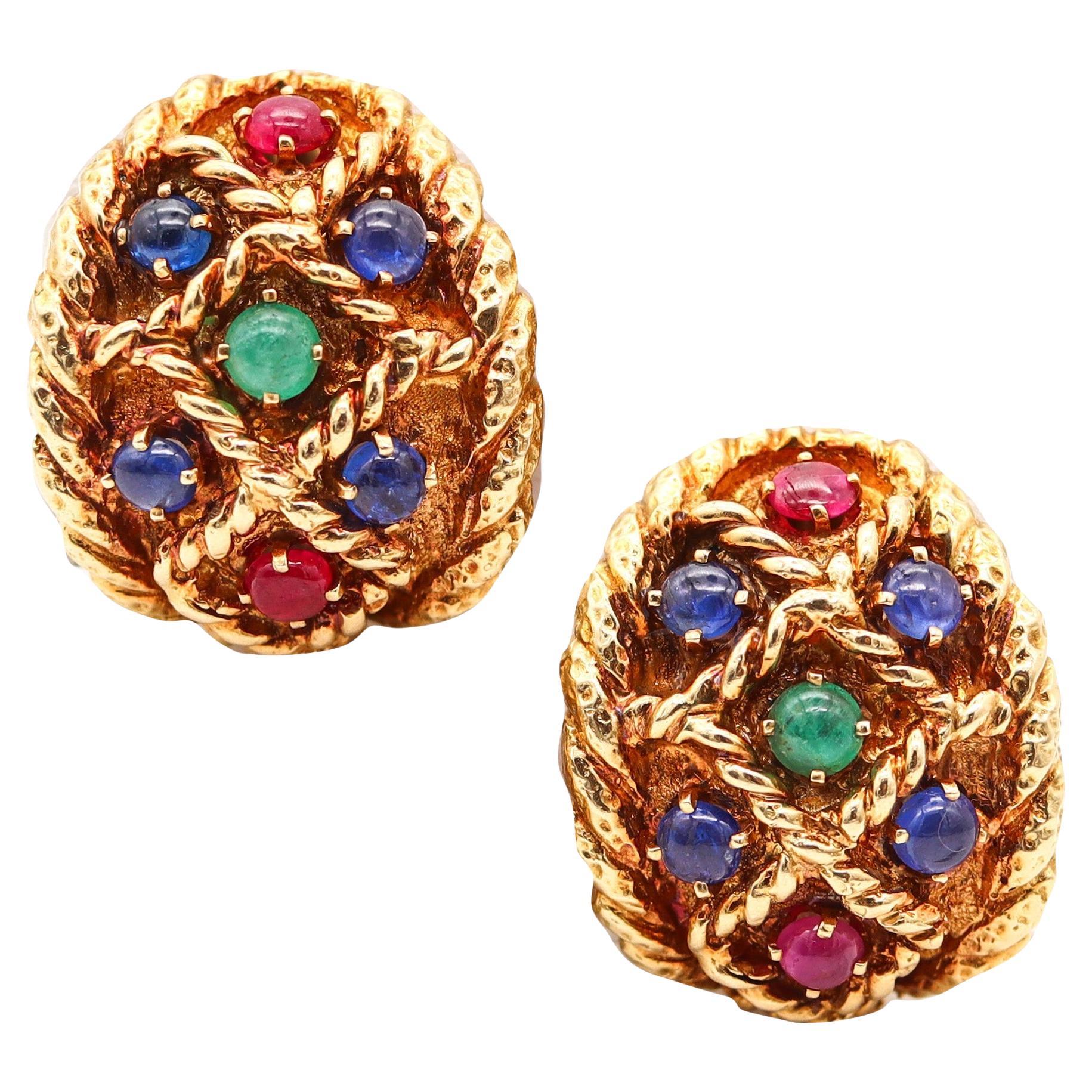 DAVID WEBB Clips d
oreilles en or jaune 18 carats avec 8,44 carats de pierres précieuses, 1970 en vente