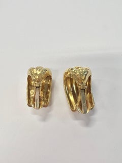 DAVID WEBB 1970 Hammered Hoops Clips Earrings In Solid 18Kt Yellow Gold