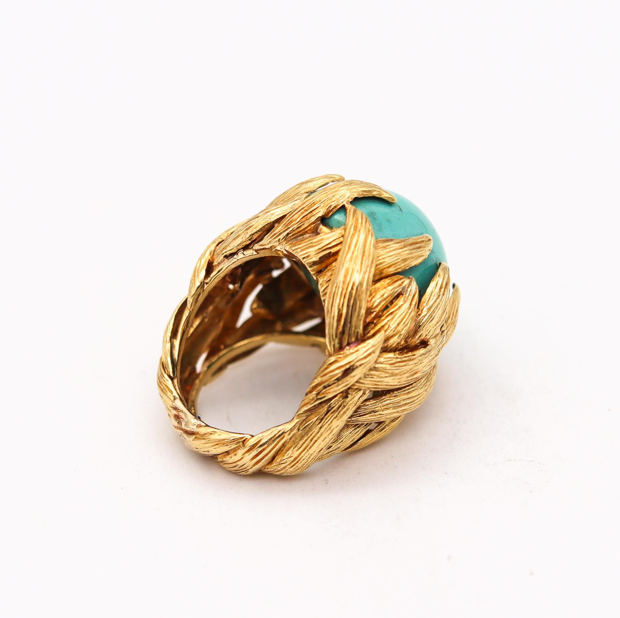 Cabochon David Webb 1970 New York Flames Cocktail Ring 18kt Gold with 40.82cts Turquoise