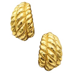 DAVID WEBB, New York, créoles à cordes en or jaune 18 carats texturé massif, 1970