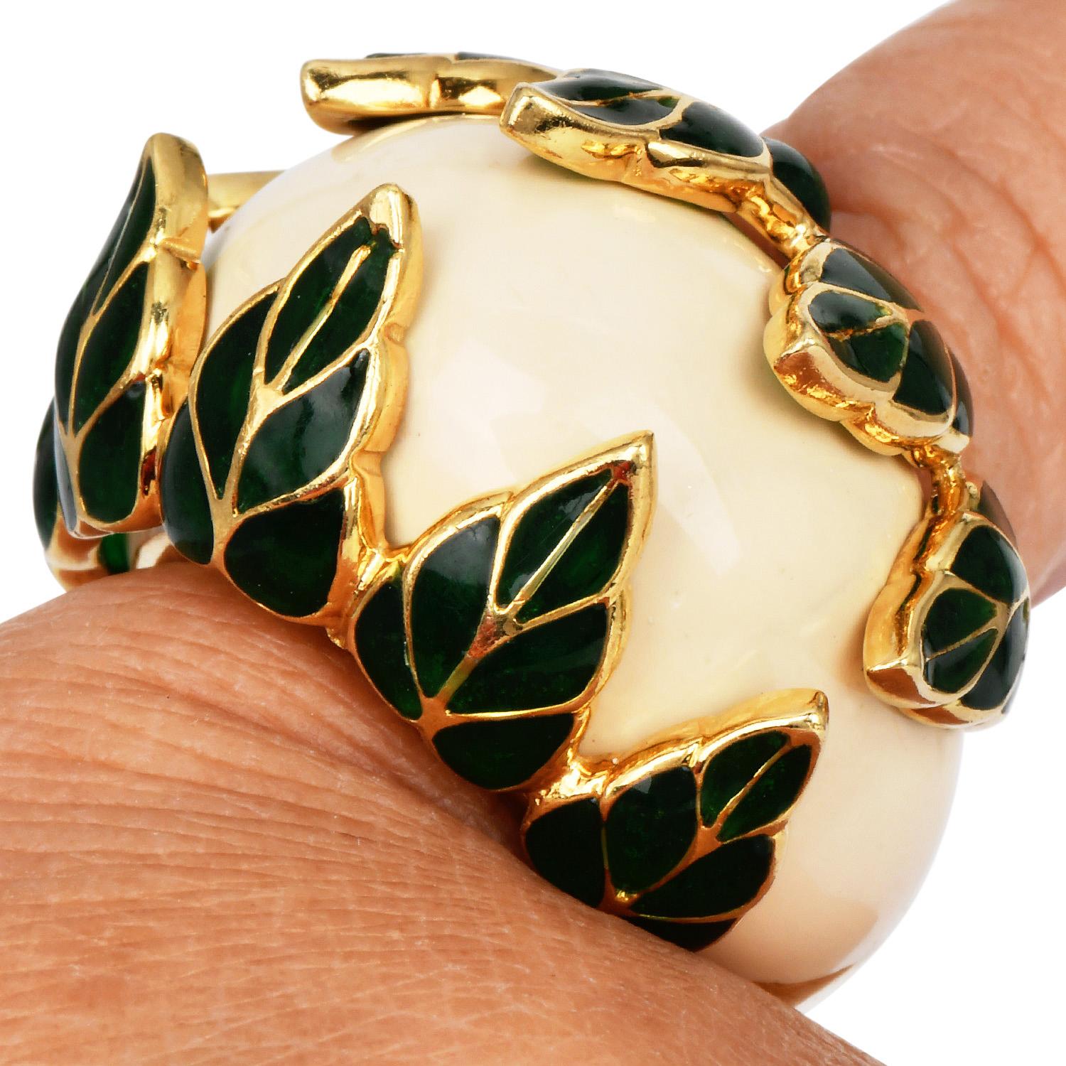 David Webb 1970s 18K Gold Enamel Leaf Dome Statement Ring For Sale 6
