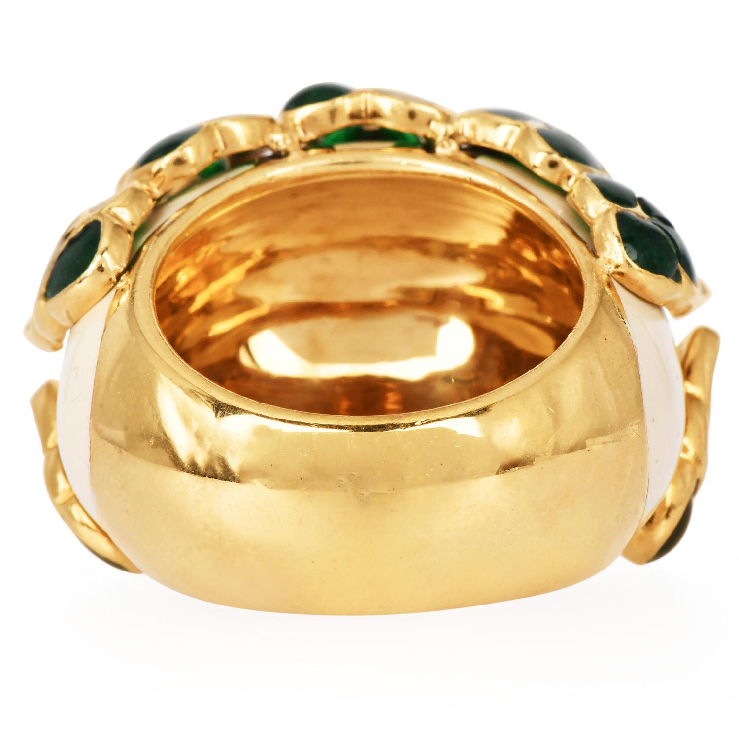 David Webb 1970s 18K Gold Enamel Leaf Dome Statement Ring For Sale 3