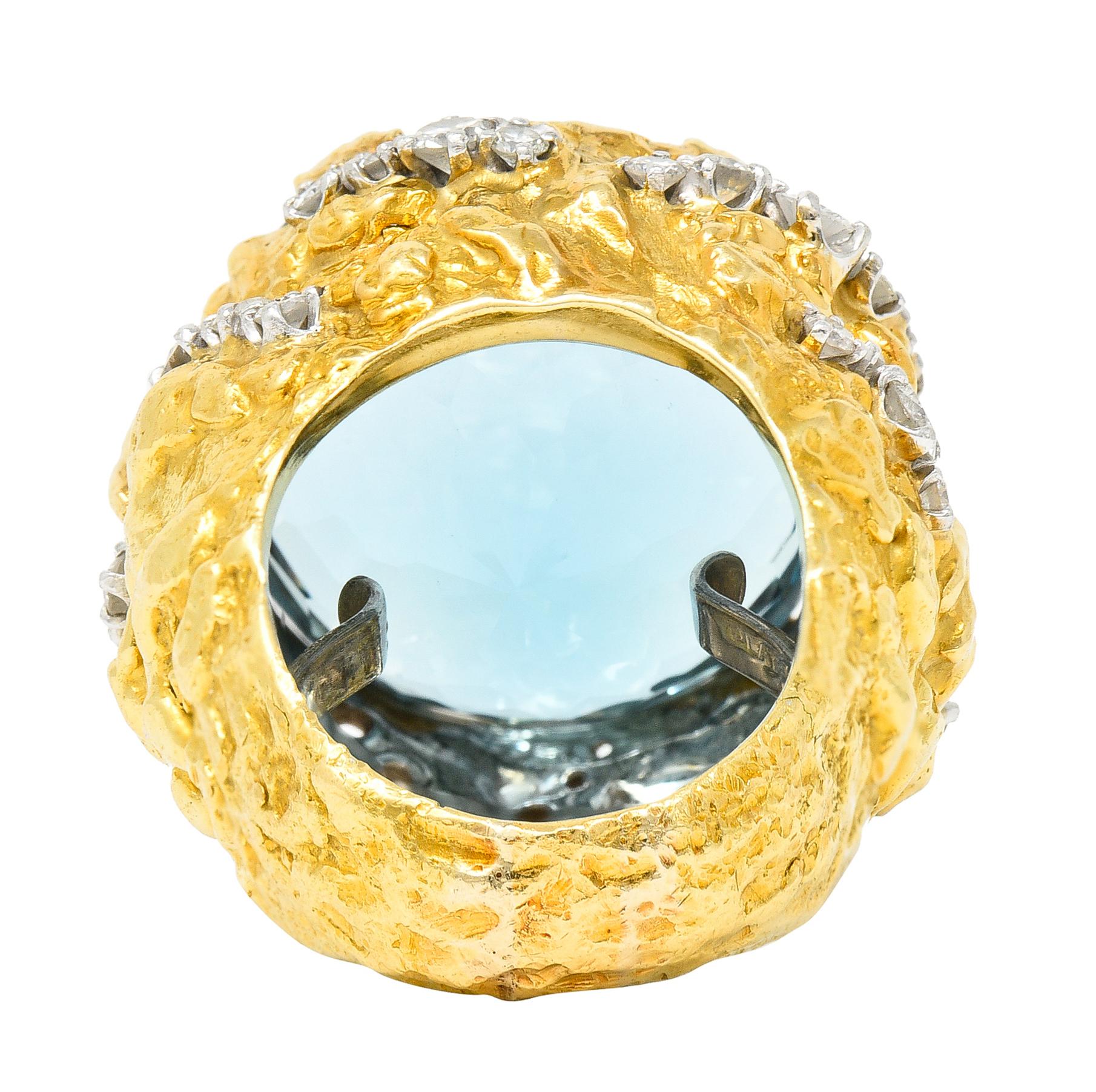 David Webb 1970's 43.10 Carats Aquamarine Diamond 18 Karat Yellow Gold Ring In Excellent Condition In Philadelphia, PA