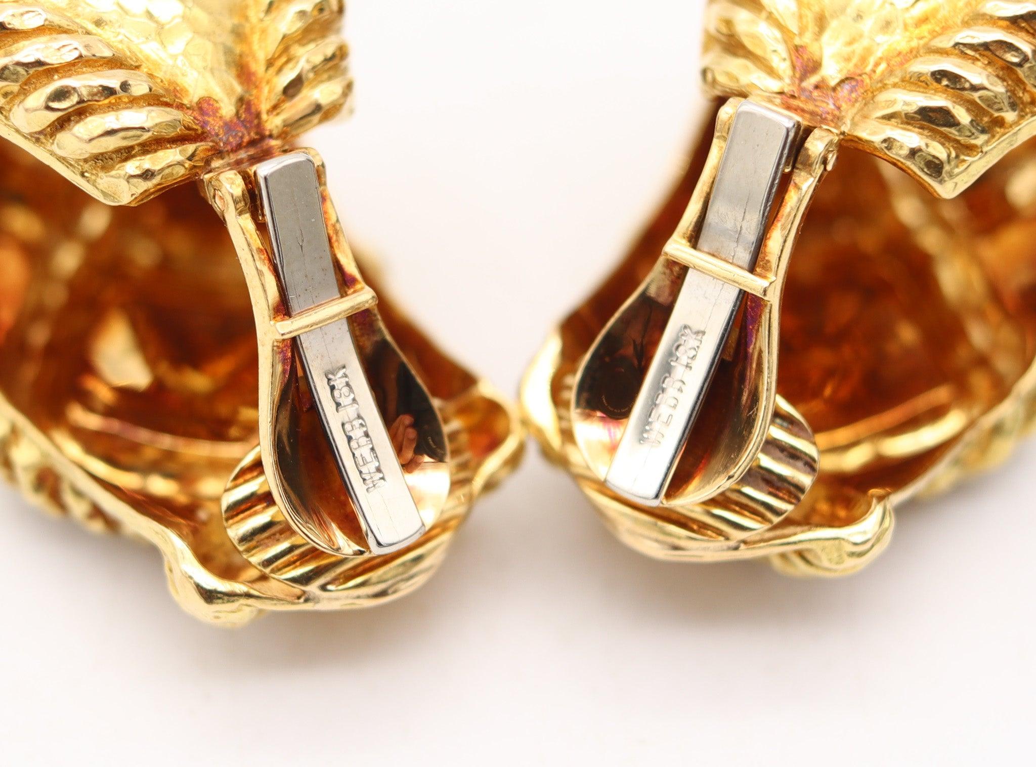 De las mujeres DAVID WEBB Pendientes de aro Knoots de 1975 en oro amarillo macizo de 18 quilates en venta