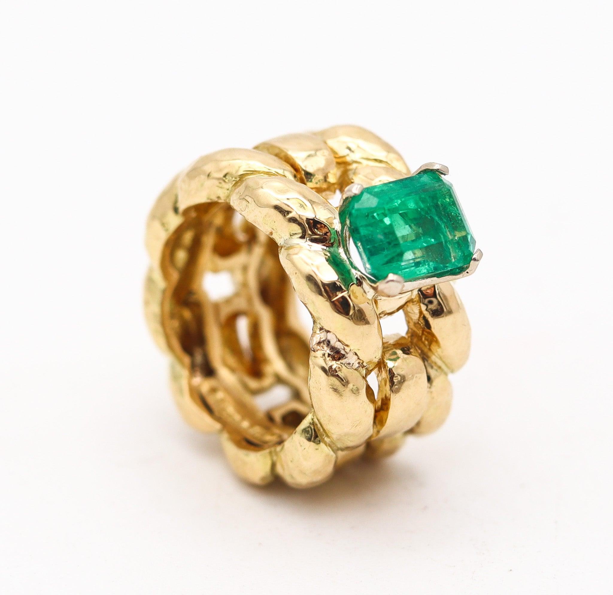 DAVID WEBB, bague cocktail New York en or jaune massif 18 carats et émeraude, 1975 en vente 1