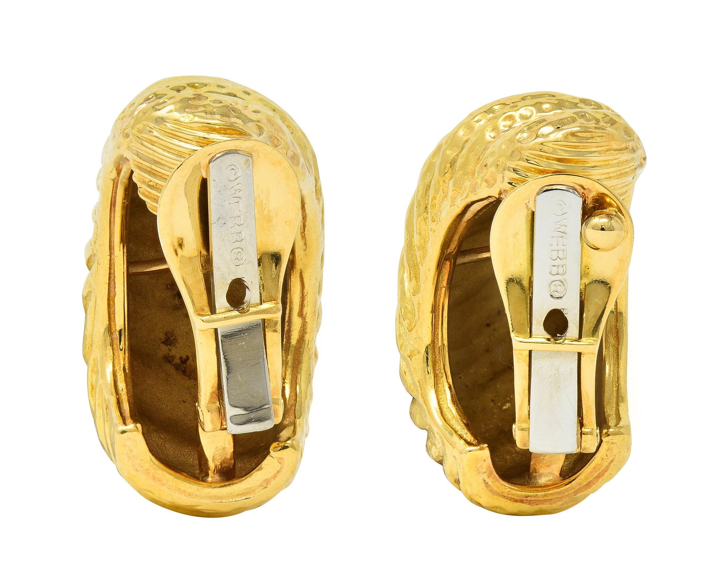 Women's or Men's David Webb 1980's 18 Karat Yellow Gold Vintage Hammered Swirl Ear-Clip Earrings For Sale