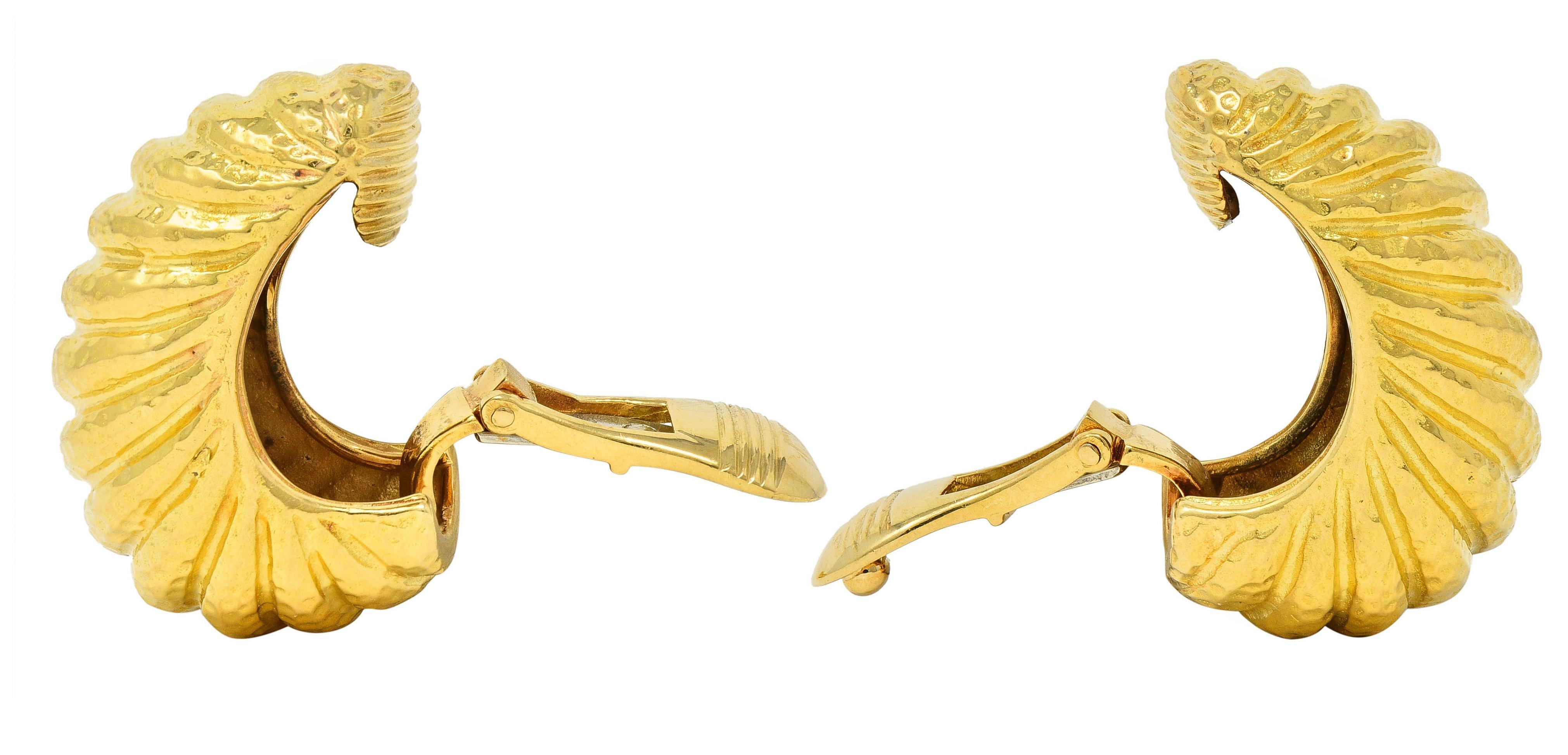 David Webb 1980's 18 Karat Yellow Gold Vintage Hammered Swirl Ear-Clip Earrings For Sale 2