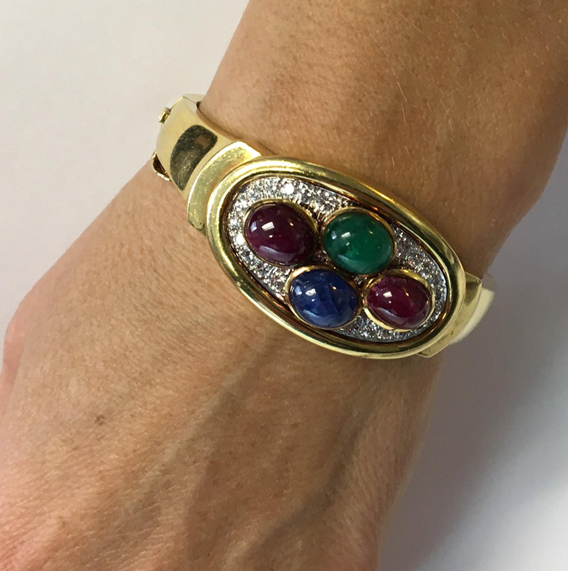 David Webb 1980er Jahre Diamant-Smaragd-Rubin-Saphir-Platin-Armband aus 18 Karat Gold für Damen oder Herren im Angebot
